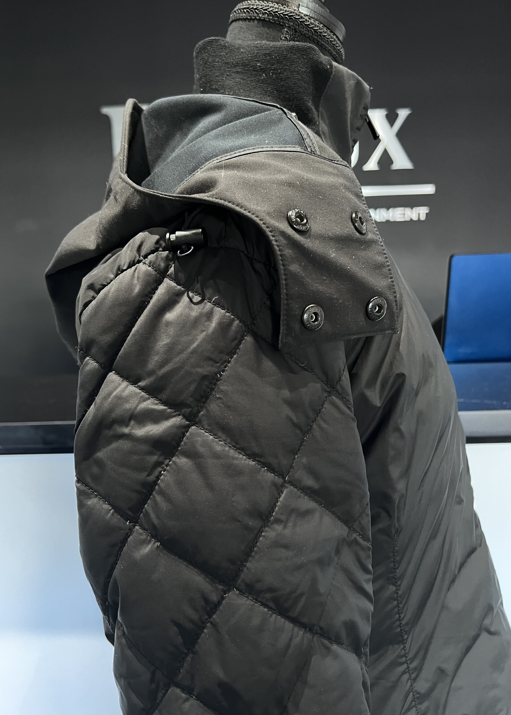 SOLD - Canada Goose Stellarton Jacket
