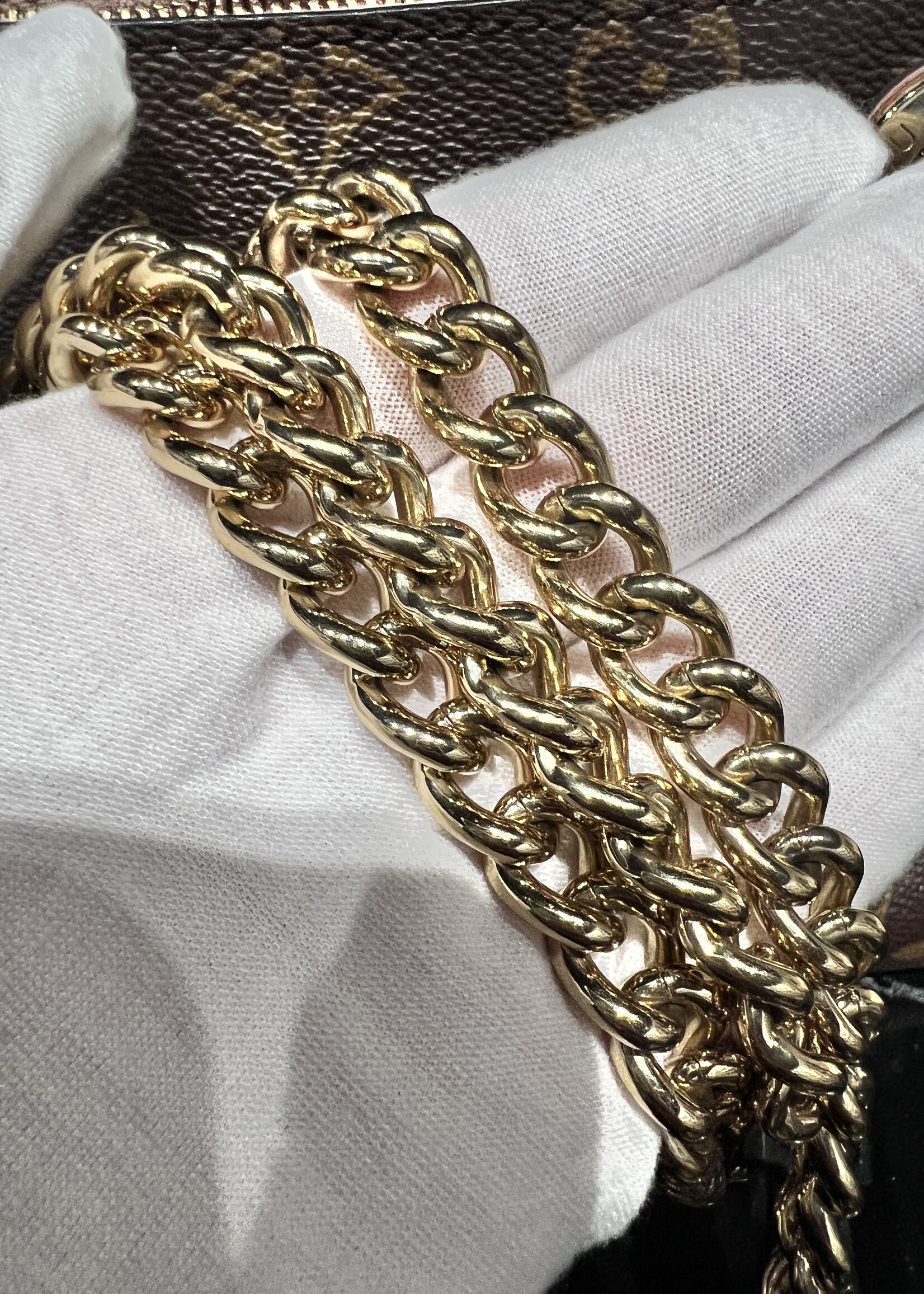 Louis Vuitton SOLD- Louis Vuitton Surene BB