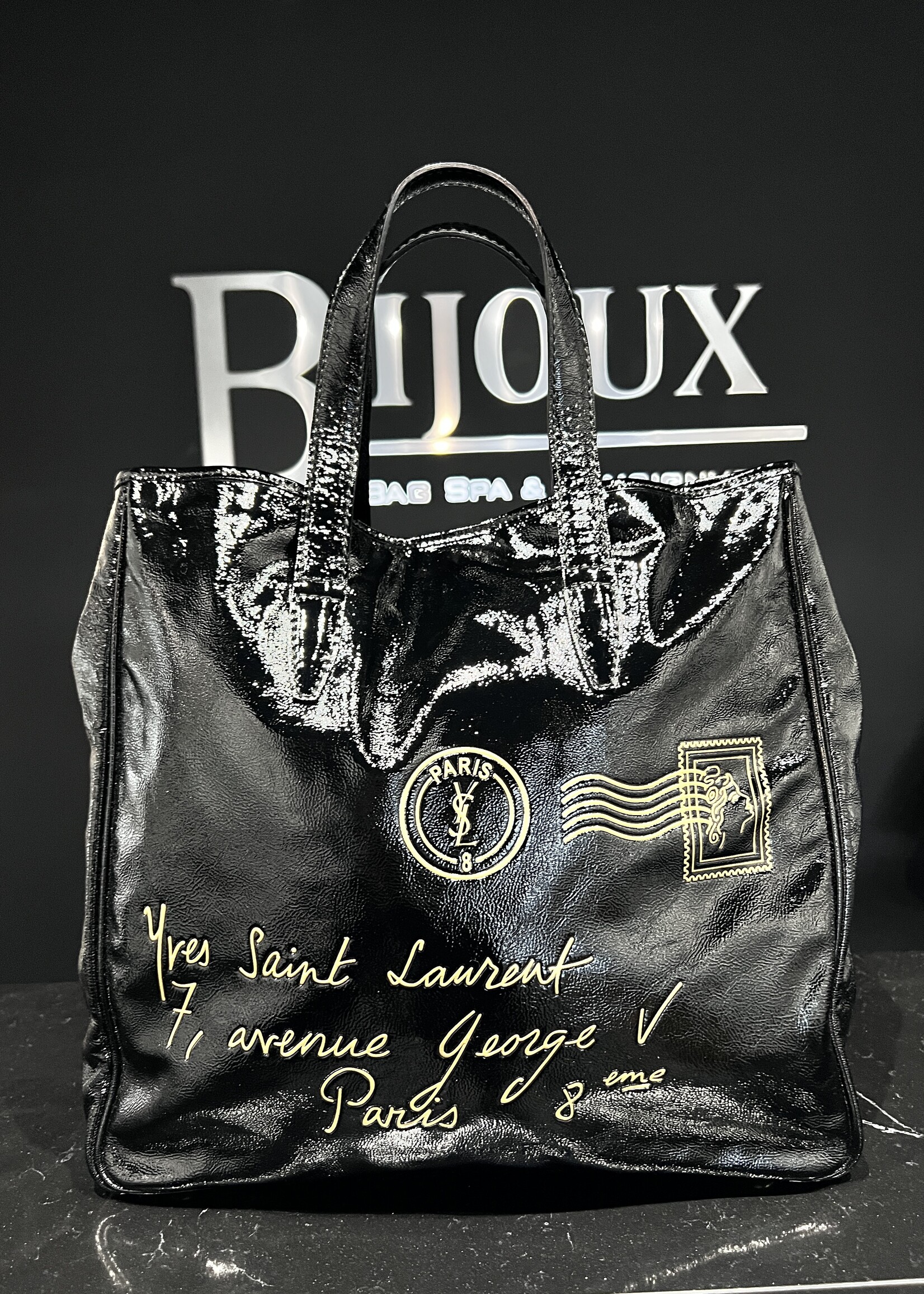 Saint Laurent SOLD - Saint Laurent Y Mail Tote