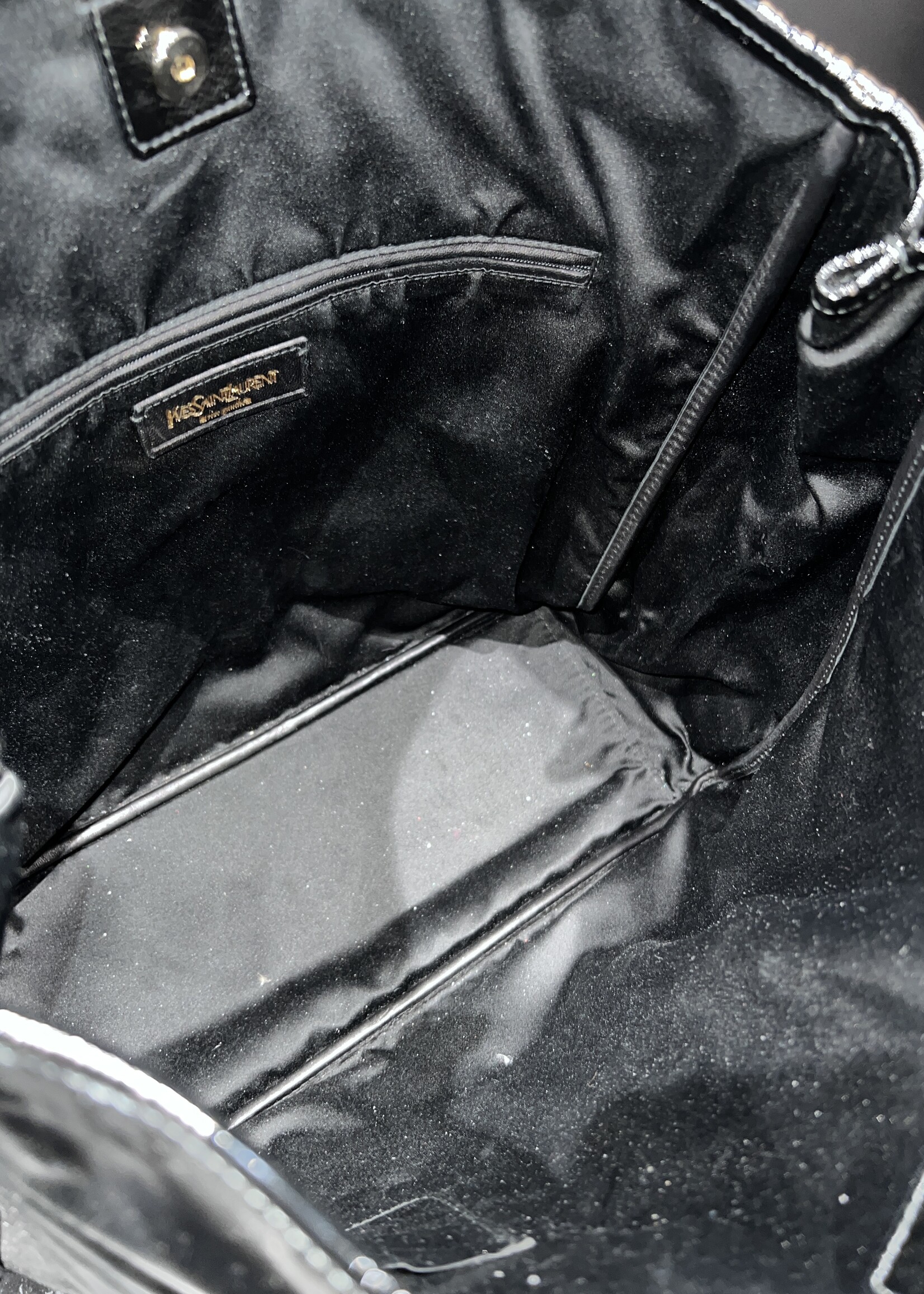 Saint Laurent SOLD - Saint Laurent Y Mail Tote