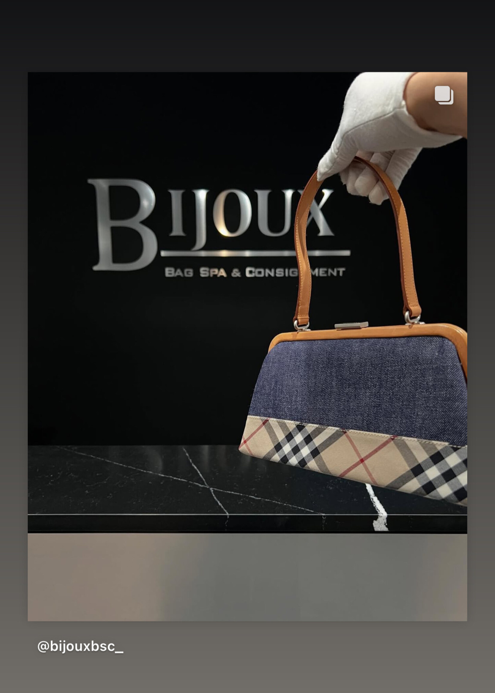 Burberry SOLD- Burberry House Check Shoulder