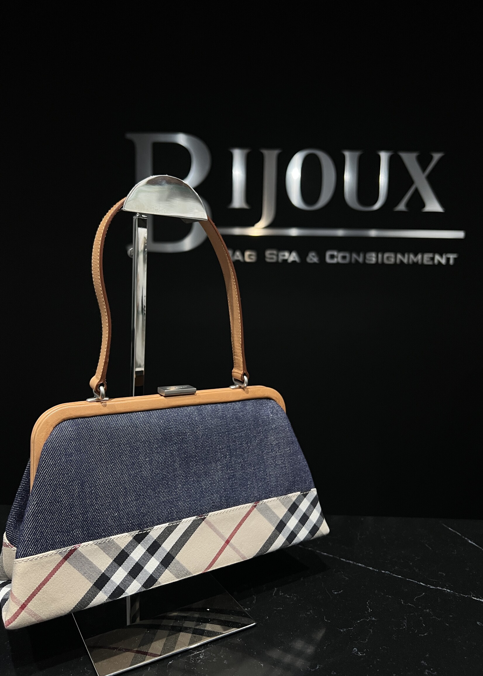 Burberry SOLD- Burberry House Check Shoulder