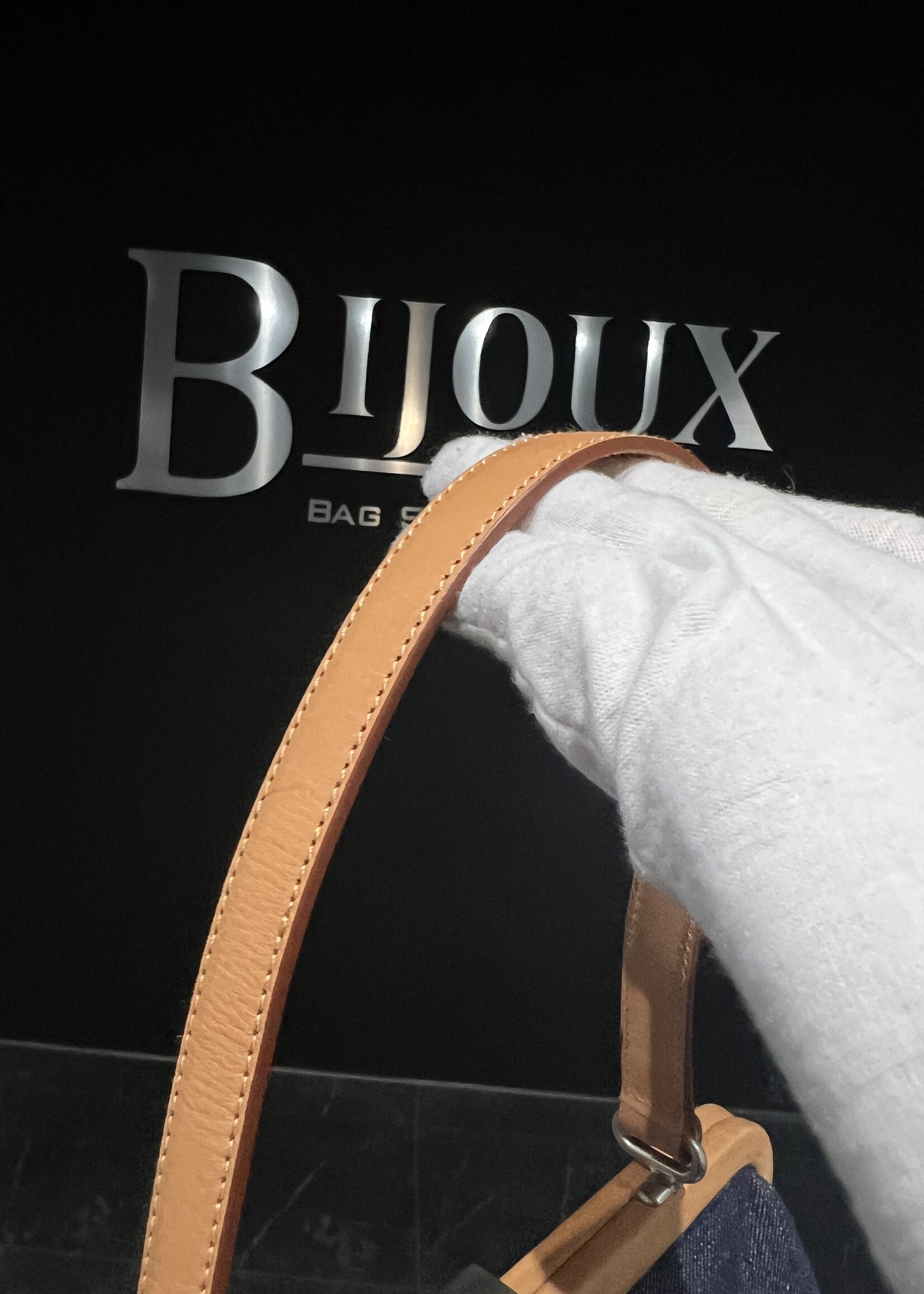 Burberry SOLD- Burberry House Check Shoulder