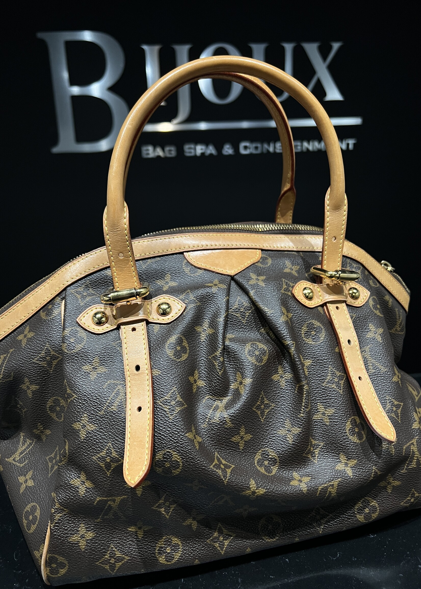 Louis Vuitton SOLD - Louis Vuitton Tivoli