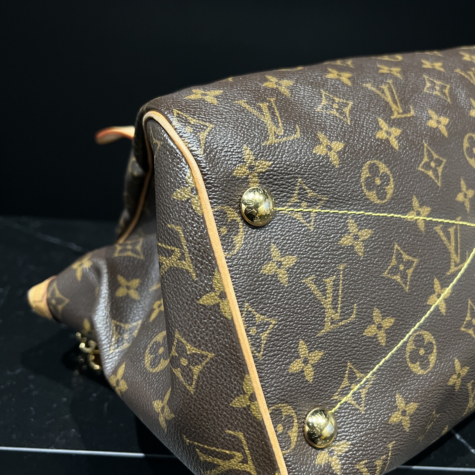 Louis Vuitton SOLD - Louis Vuitton Tivoli