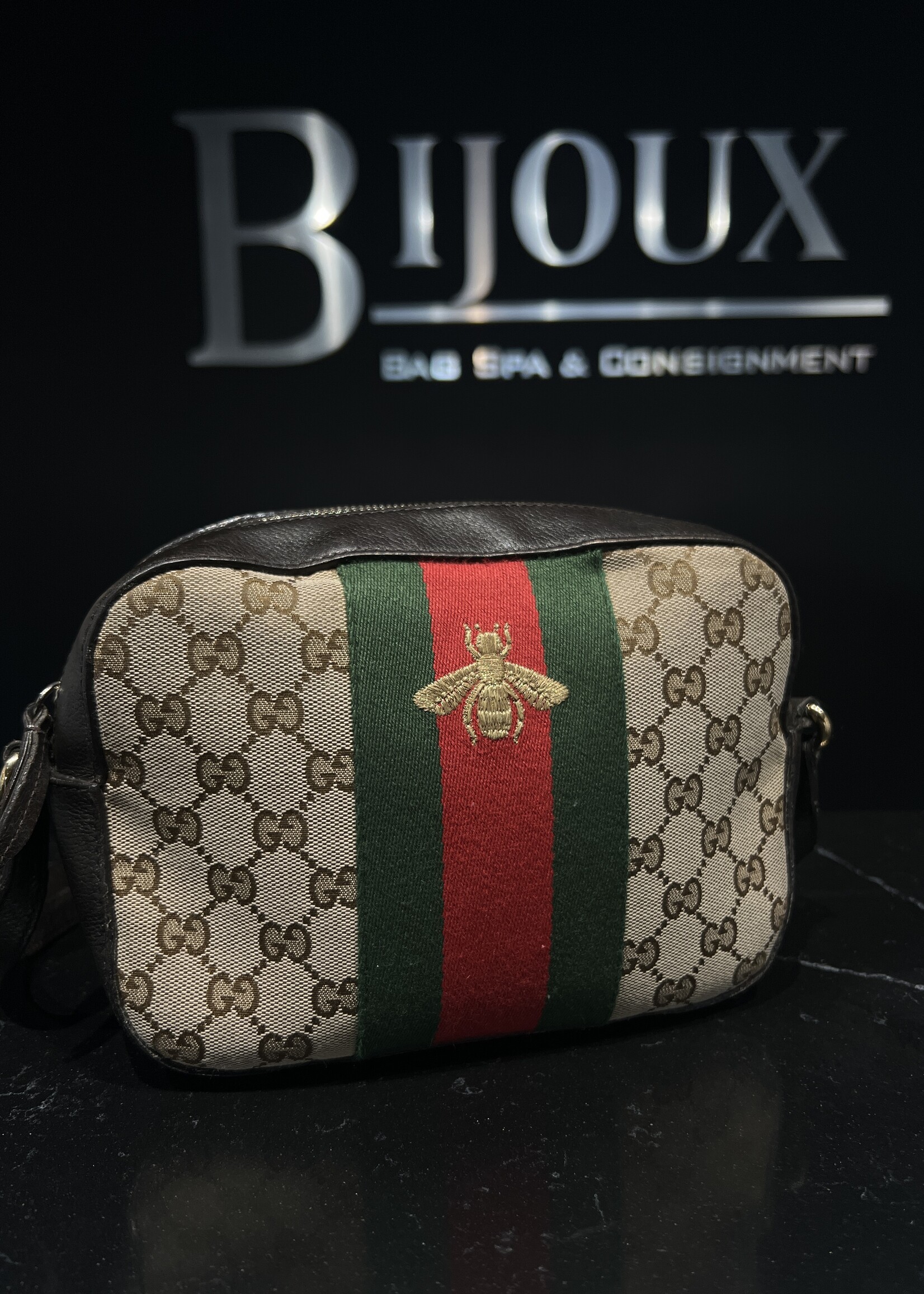 Gucci SOLD- Gucci Bee Crossbody