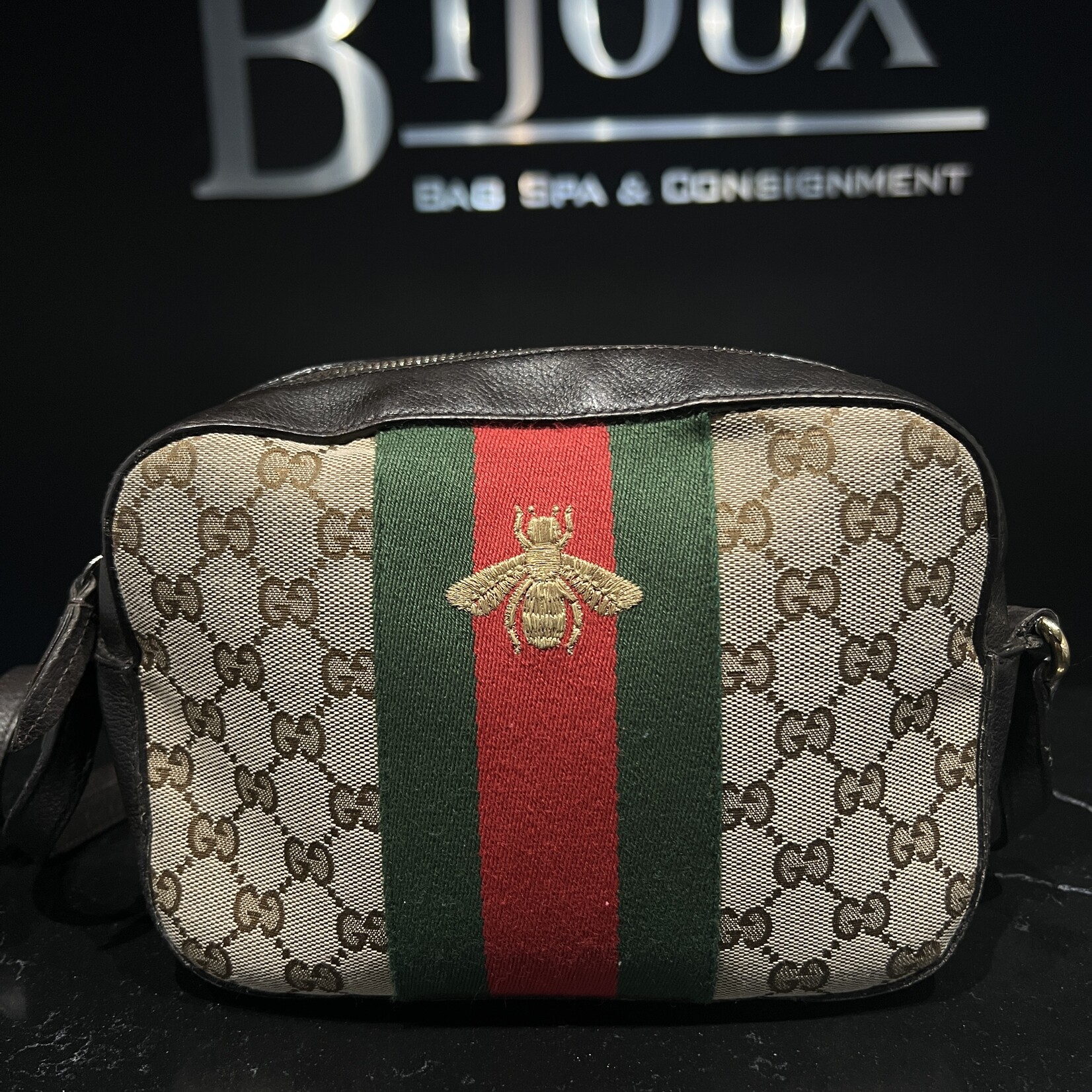 Gucci SOLD- Gucci Bee Crossbody