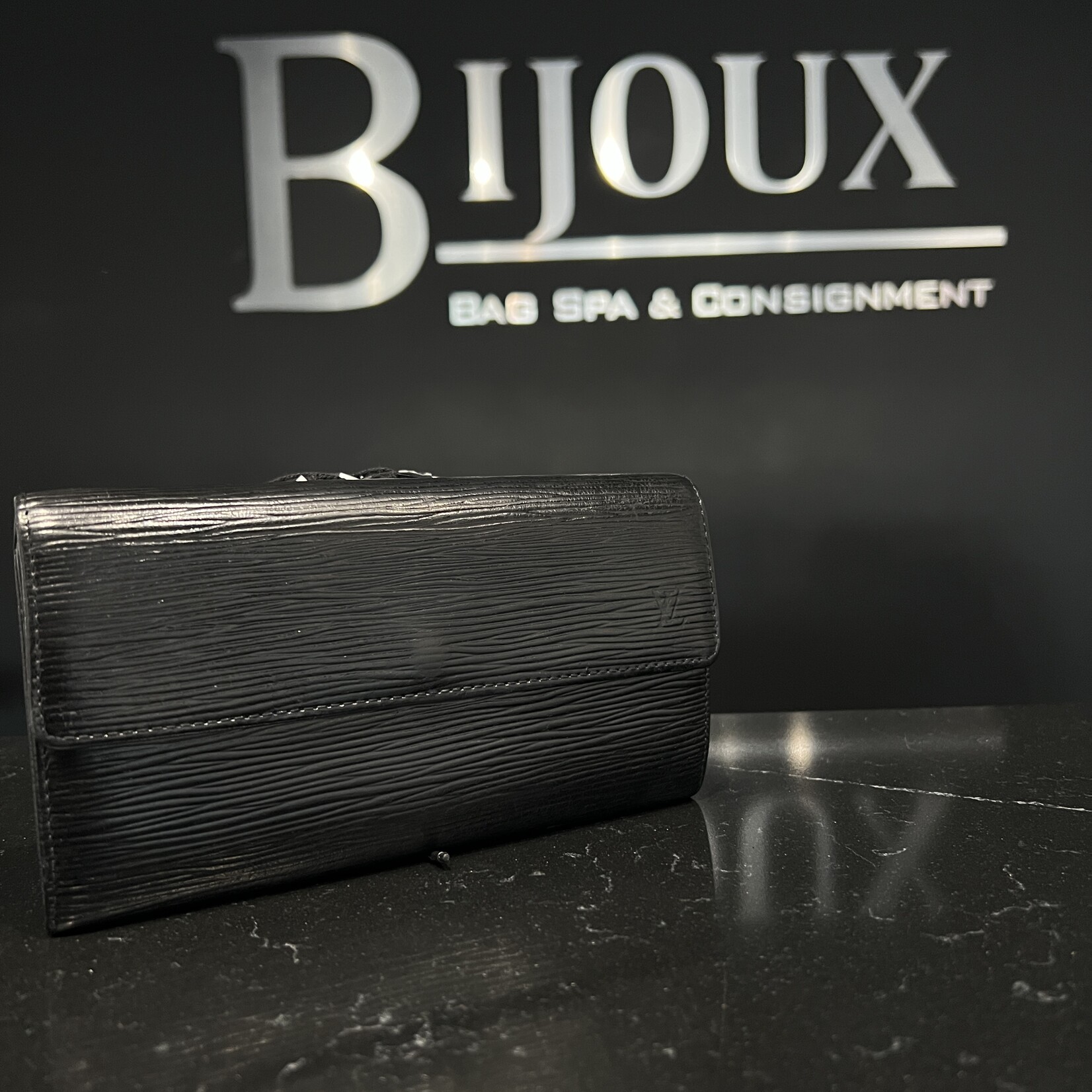 Louis Vuitton SOLD- Louis Vuitton Epi Wallet