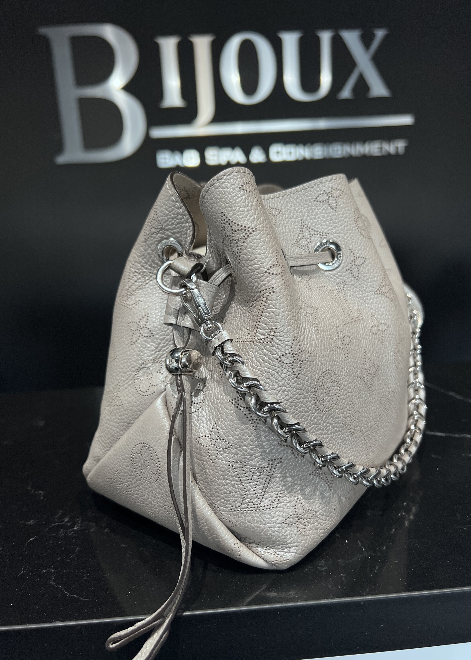 Louis Vuitton SOLD - Louis Vuitton Bella Mahina Bag