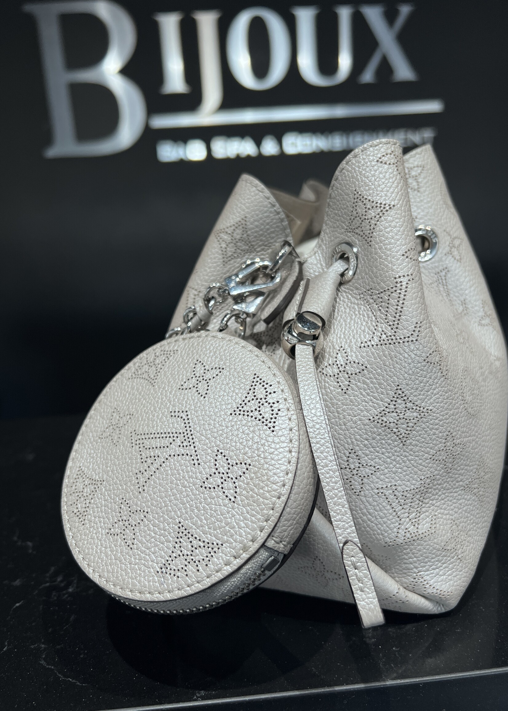 Louis Vuitton SOLD - Louis Vuitton Bella Mahina Bag