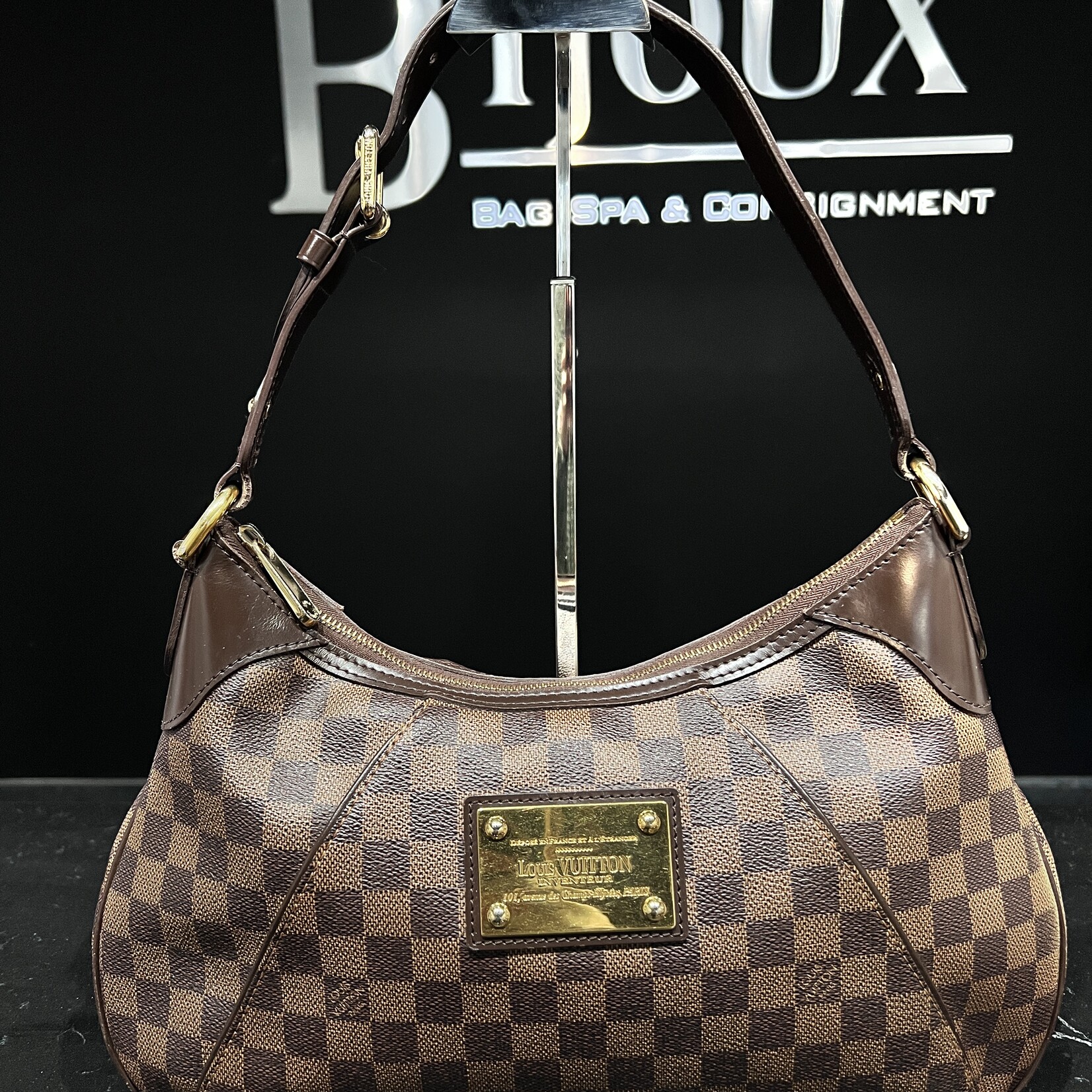 Louis Vuitton SOLD - Louis Vuitton Thamas GM