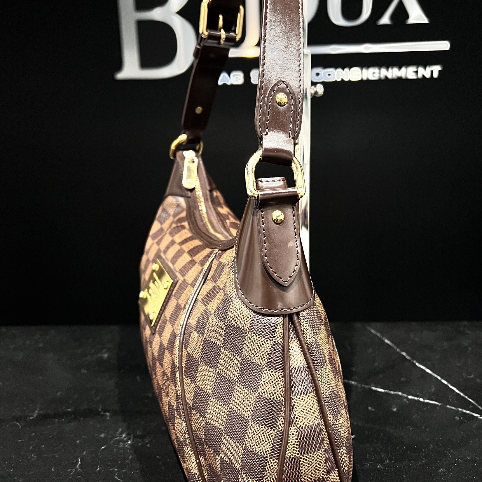 Louis Vuitton SOLD - Louis Vuitton Thamas GM