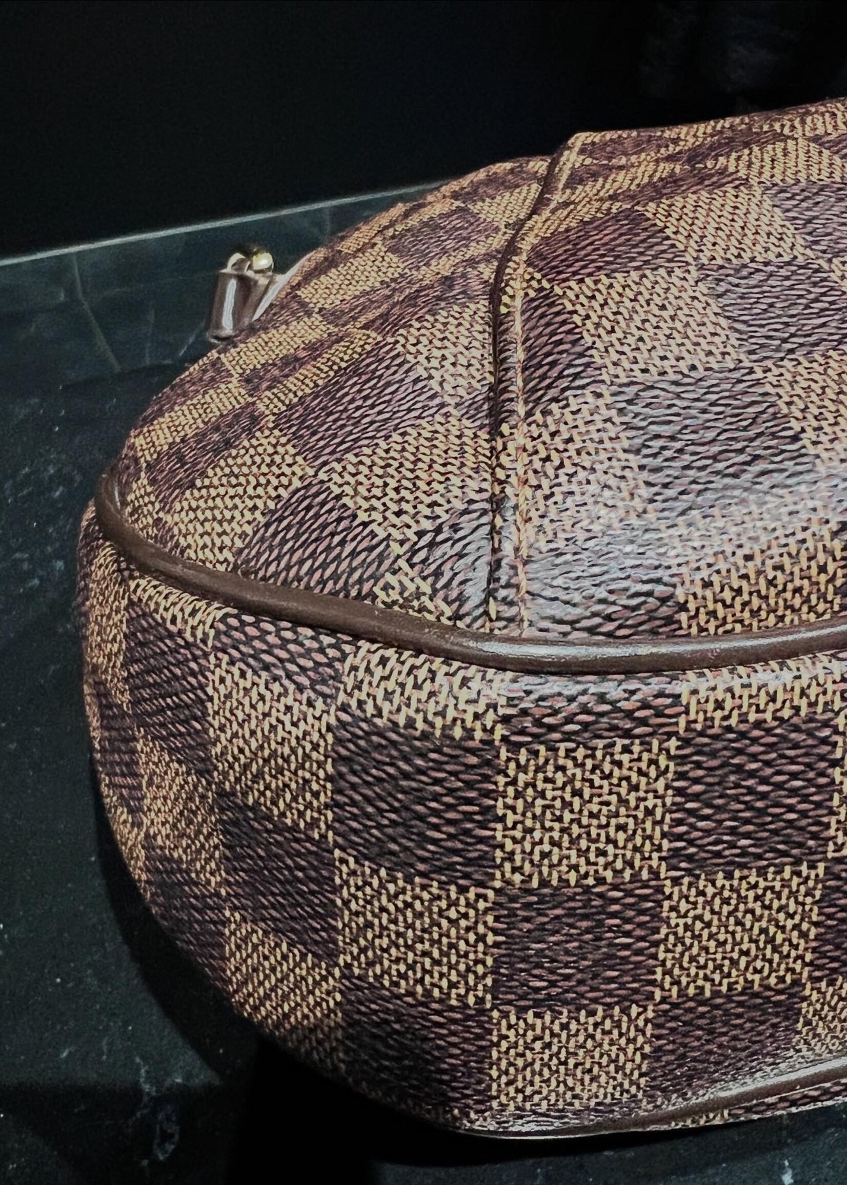 Louis Vuitton SOLD - Louis Vuitton Thamas GM