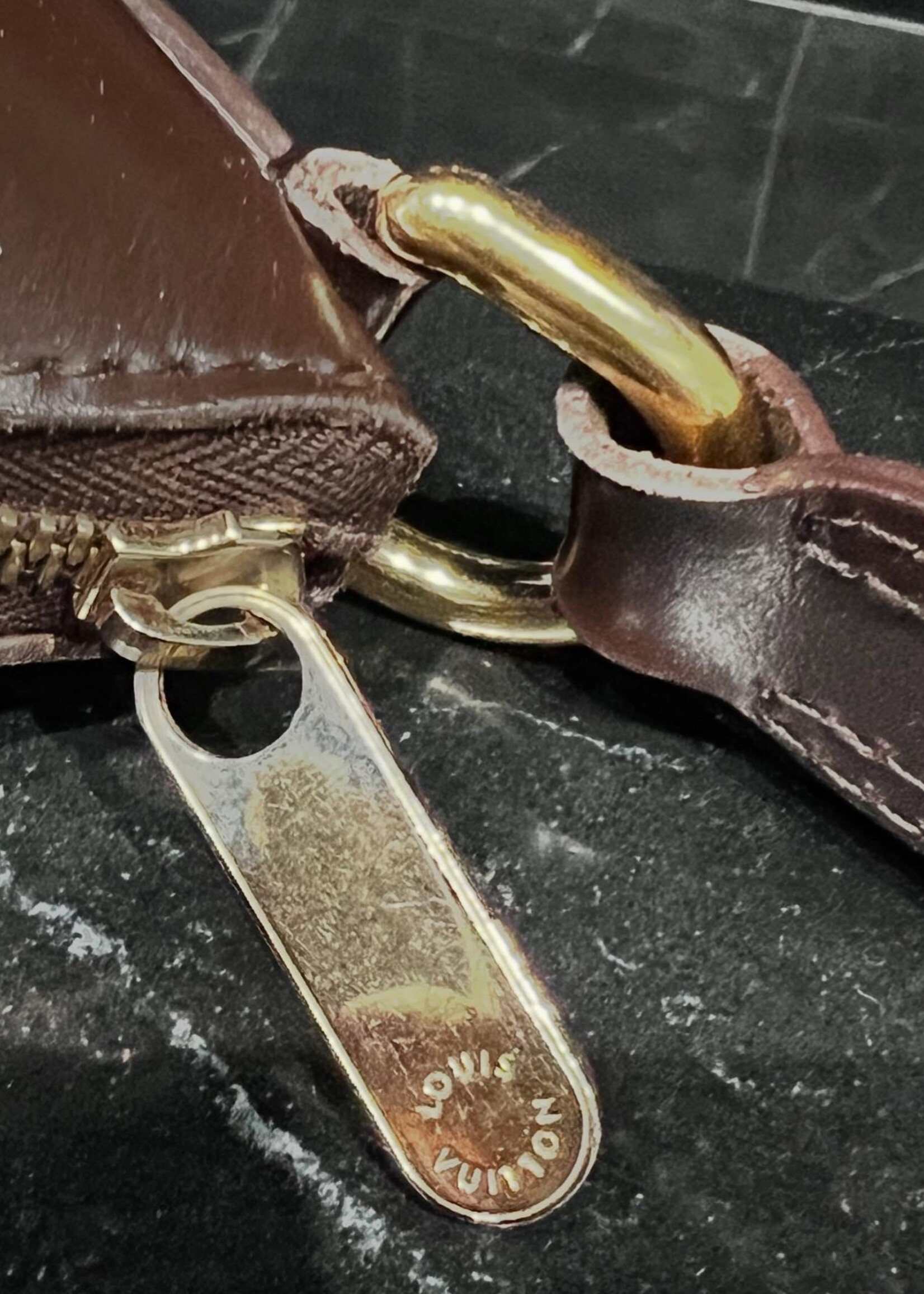 Louis Vuitton SOLD - Louis Vuitton Thamas GM