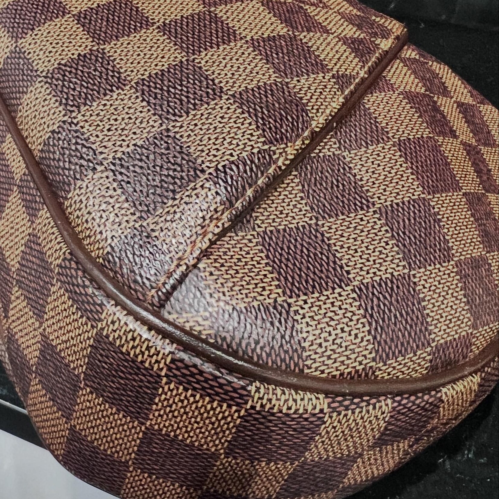 Louis Vuitton SOLD - Louis Vuitton Thamas GM