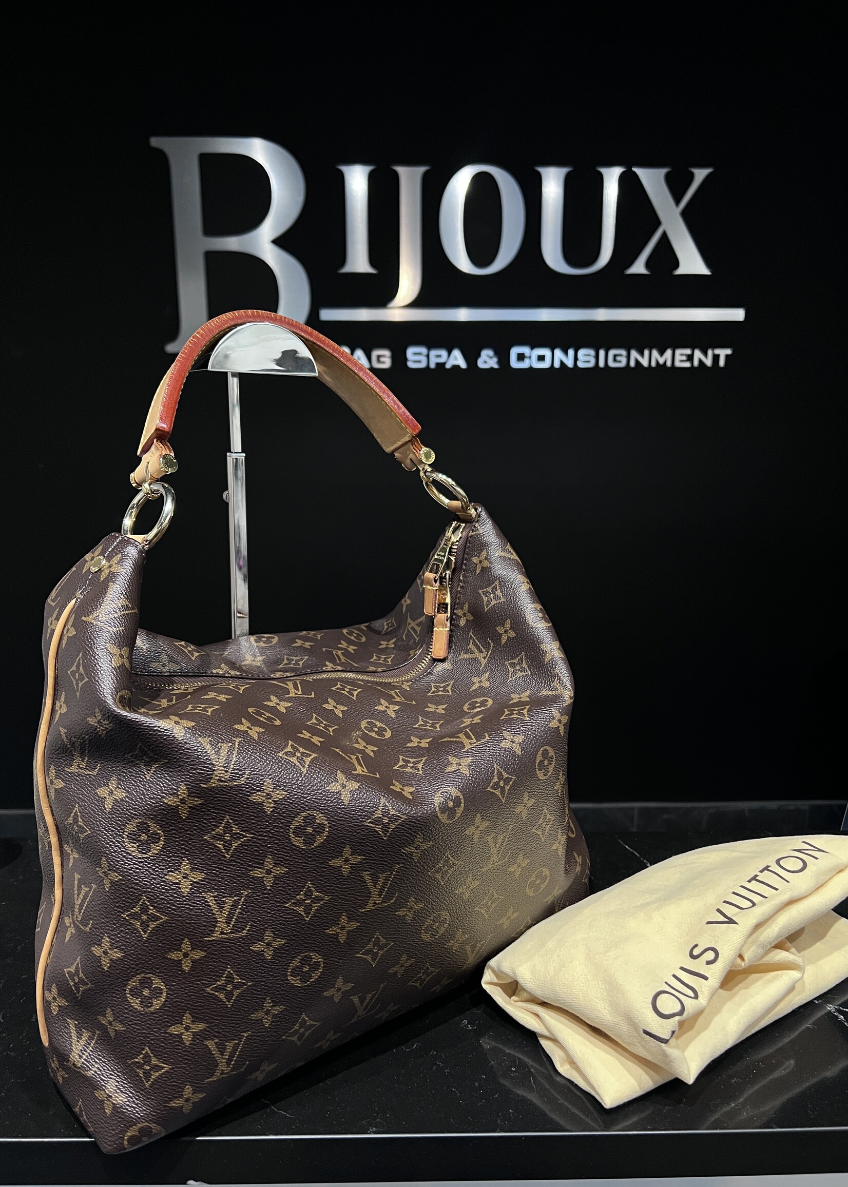 Louis Vuitton SOLD - Louis Vuitton Sully MM