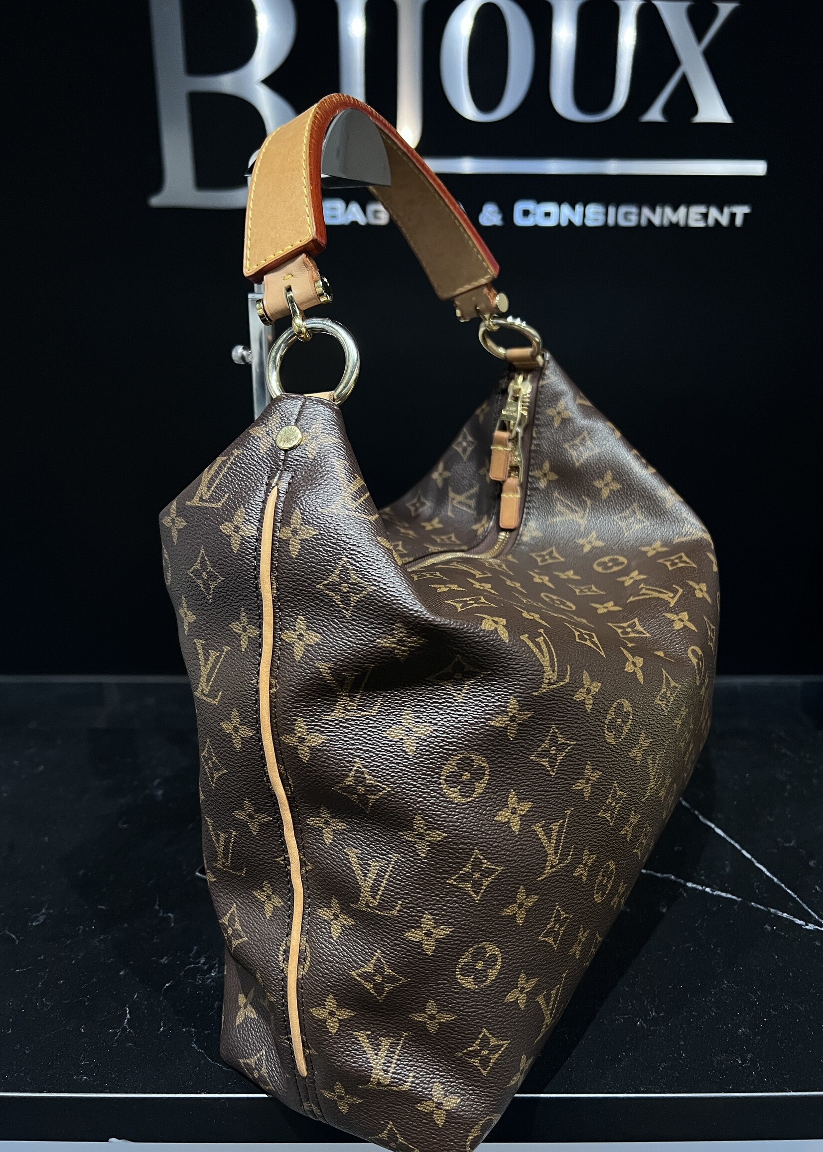 Louis Vuitton SOLD - Louis Vuitton Sully MM