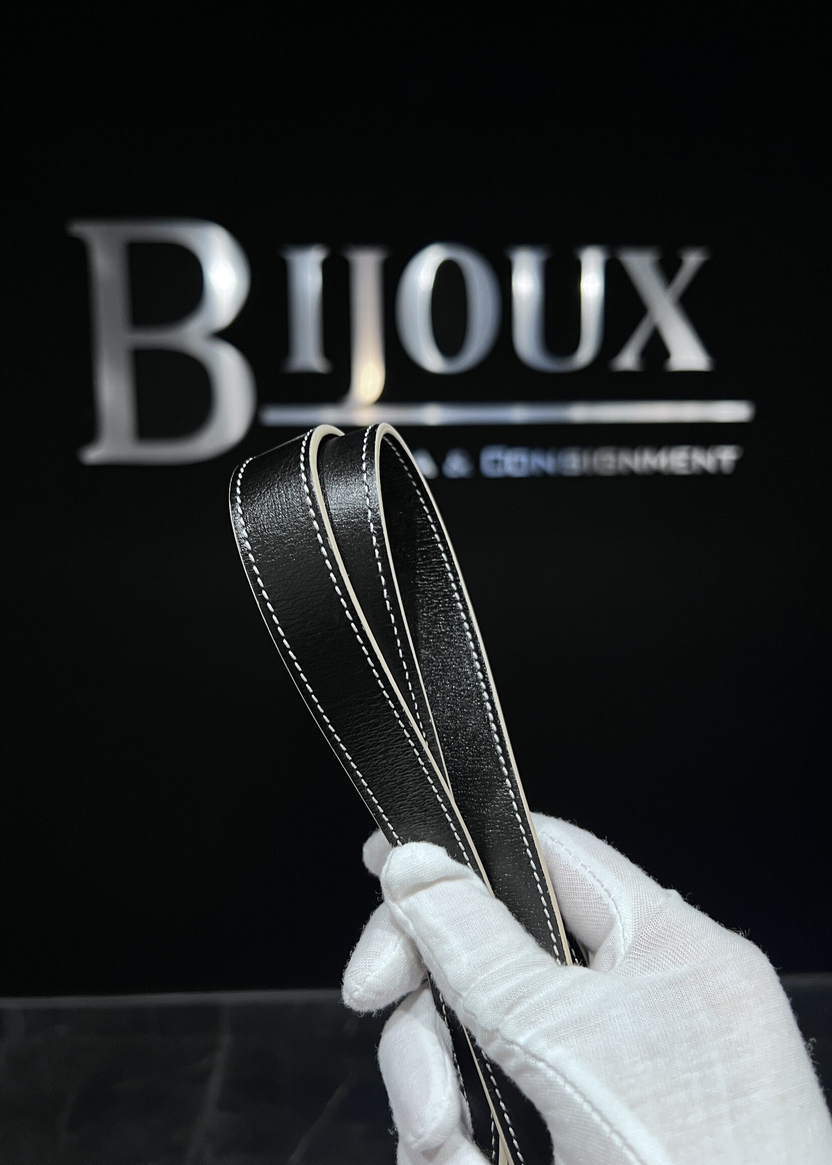 Louis Vuitton SOLD - Louis Vuitton Chain It PM