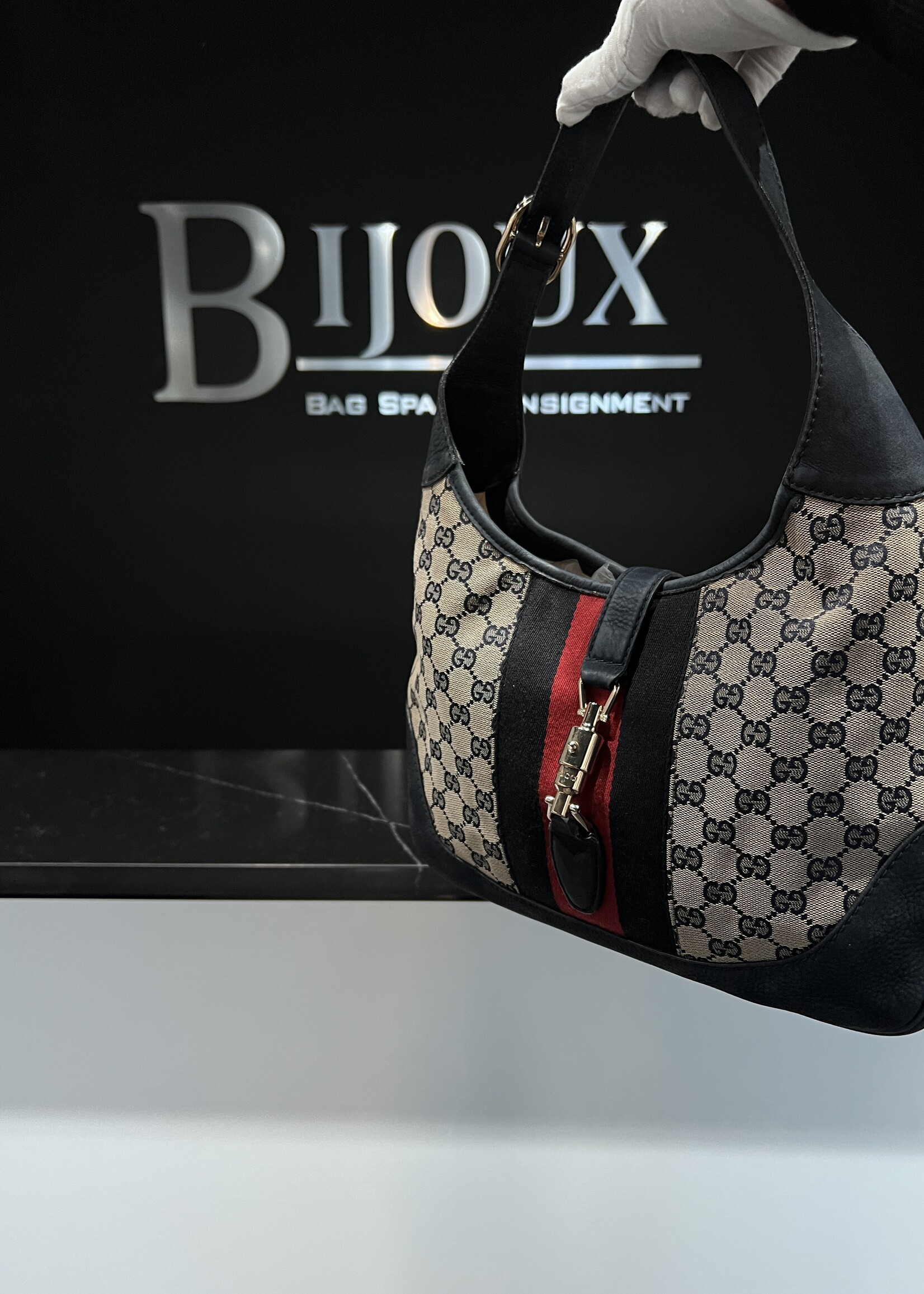 Gucci SOLD - Gucci Jackie Navy Medium