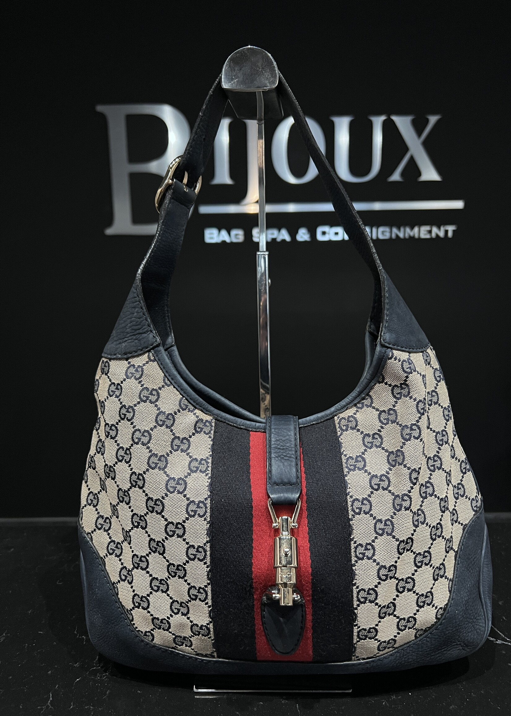 Gucci SOLD - Gucci Jackie Navy Medium