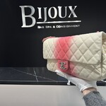 Chanel SOLD - Chanel Ombre Jumbo Single Flap