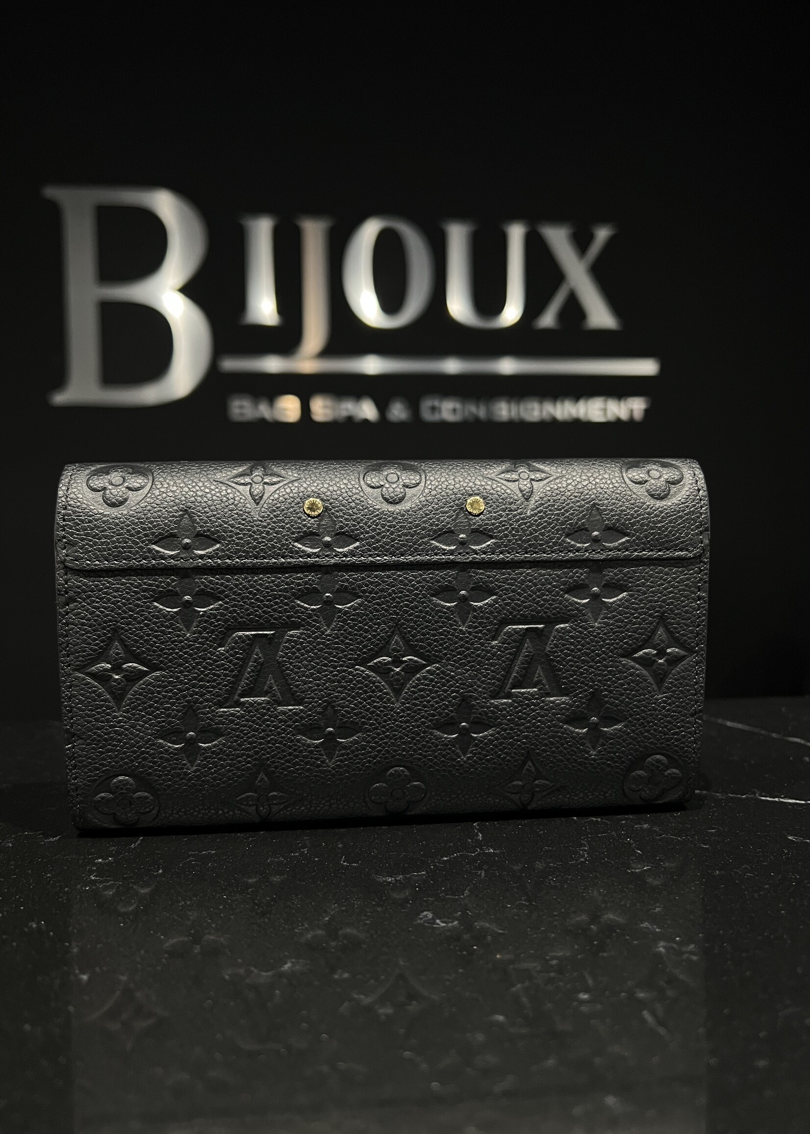 Louis Vuitton SOLD- Louis Vuitton Metis Empreinte Wallet