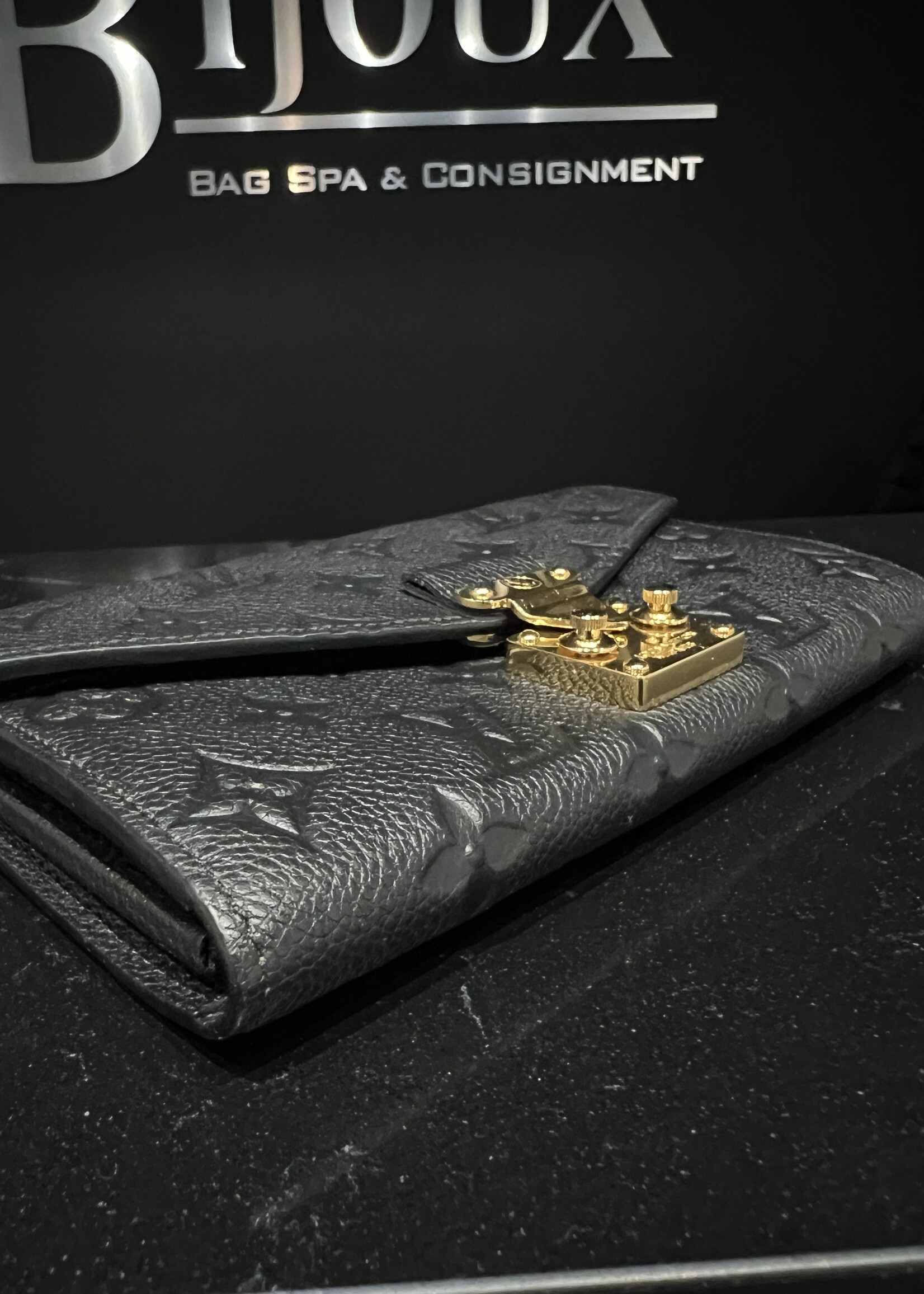 Louis Vuitton SOLD- Louis Vuitton Metis Empreinte Wallet