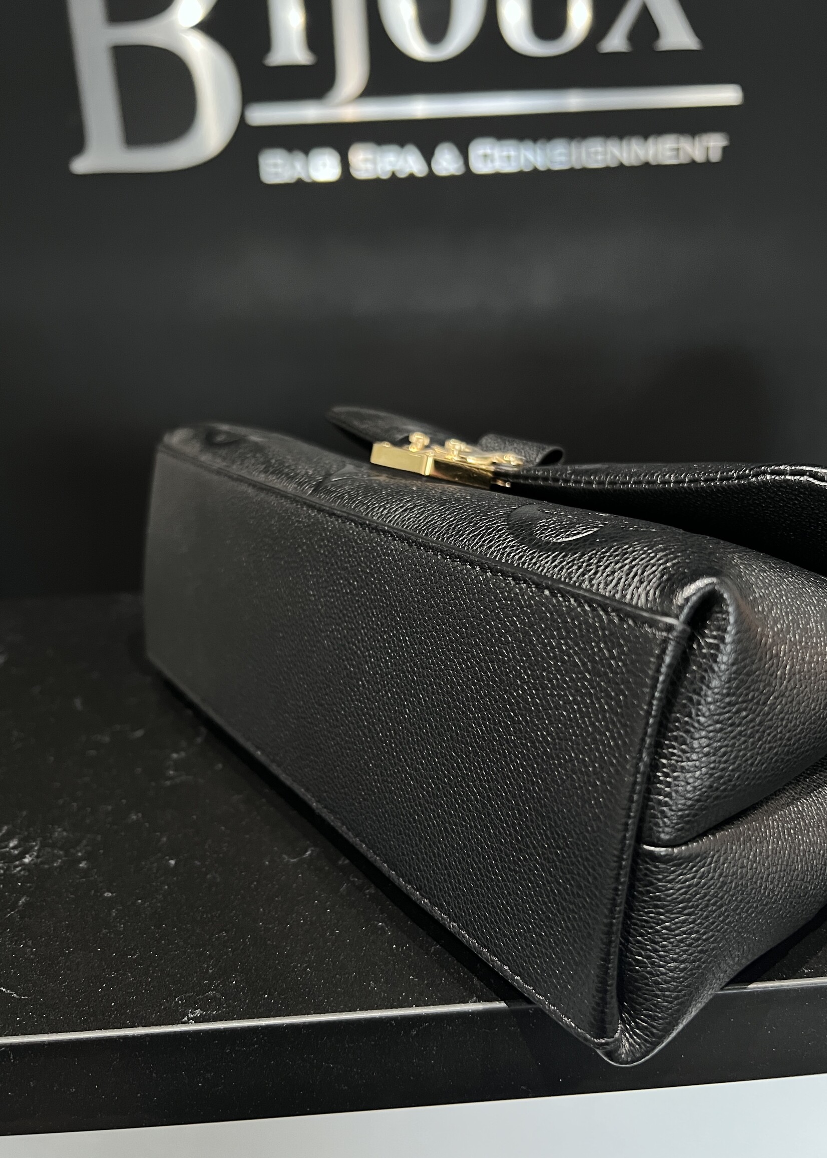 Louis Vuitton SOLD - Louis Vuitton Madeline Empreinte MM