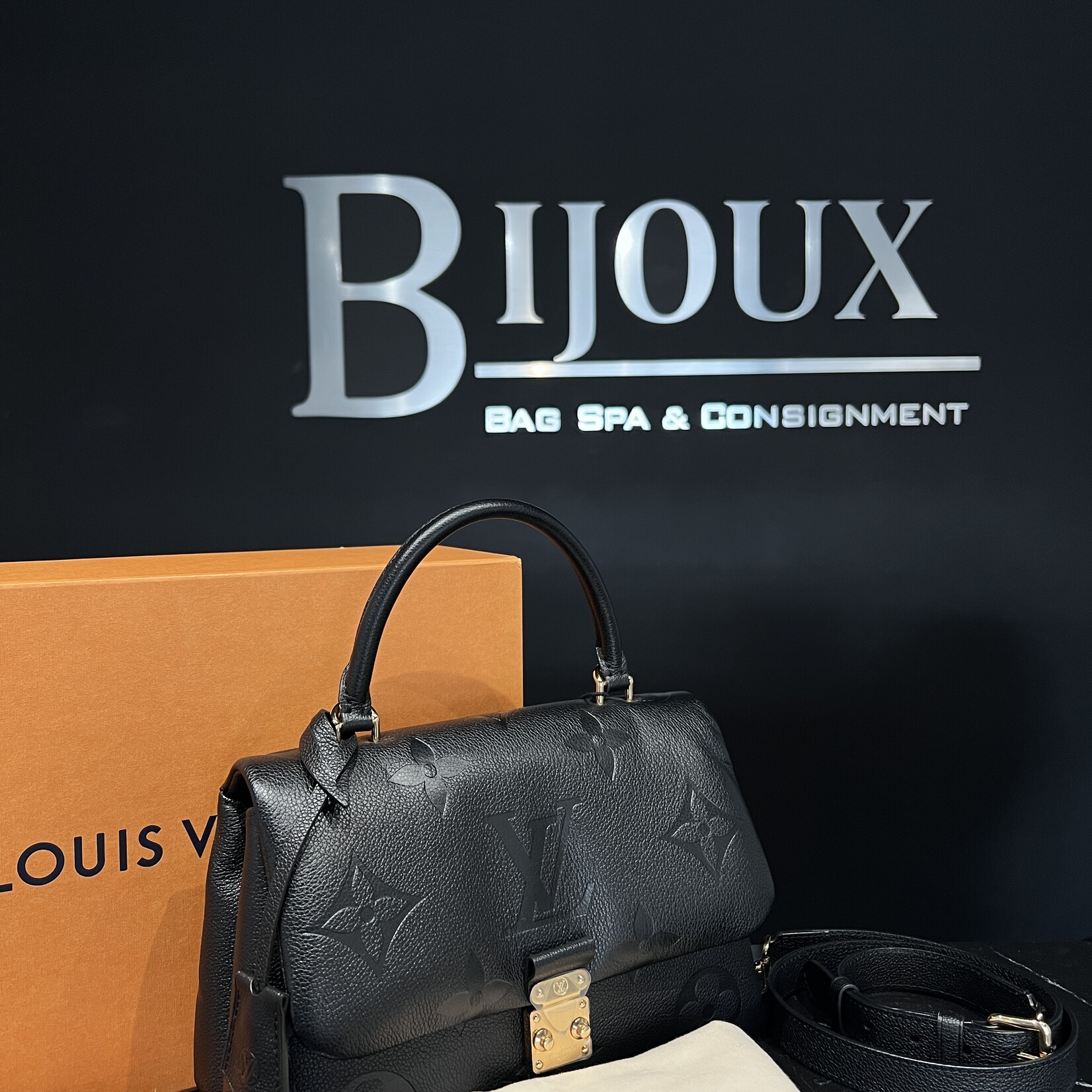 Louis Vuitton SOLD - Louis Vuitton Madeline Empreinte MM