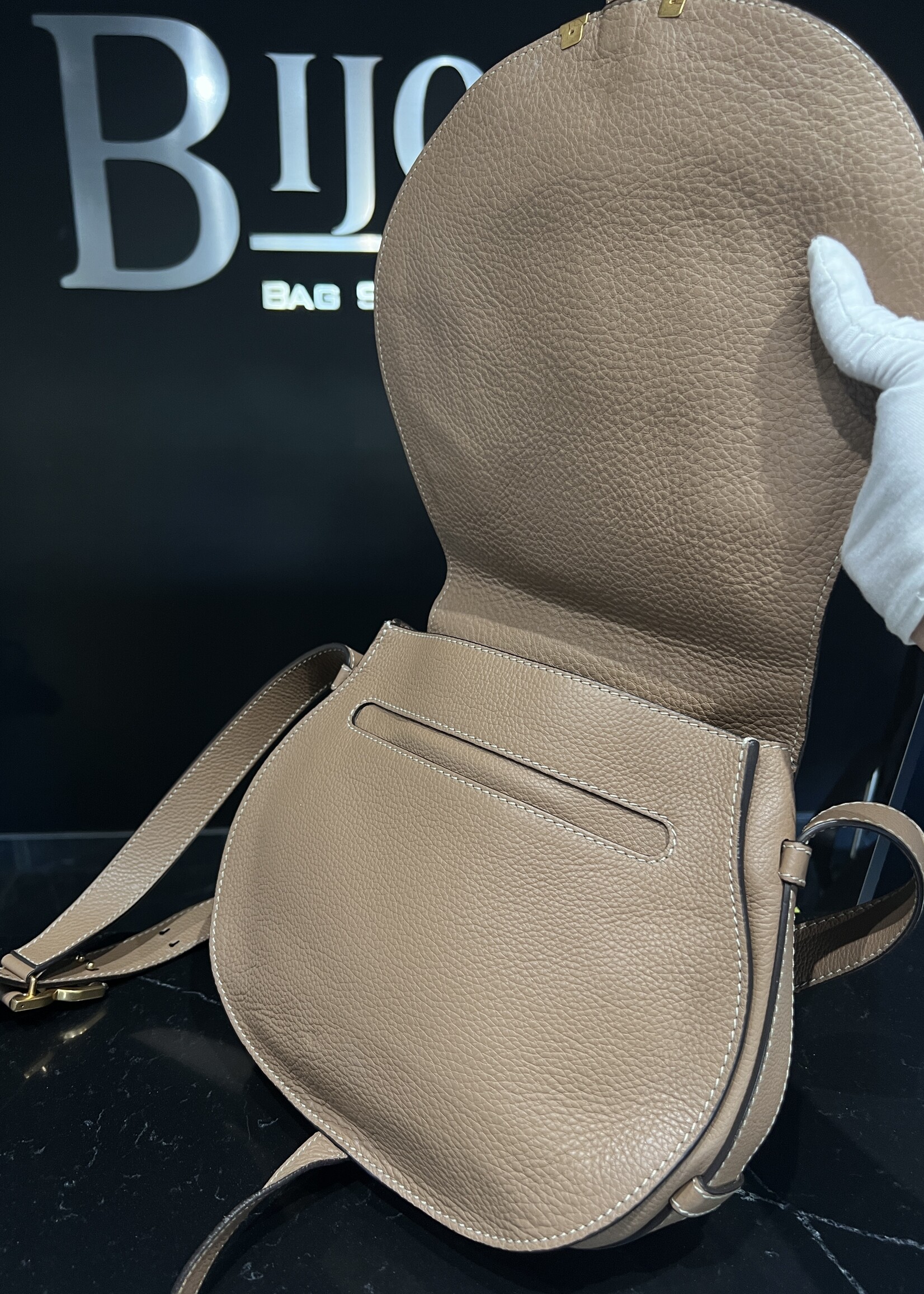 Chloe SOLD- Chloe Saddle Crossbody