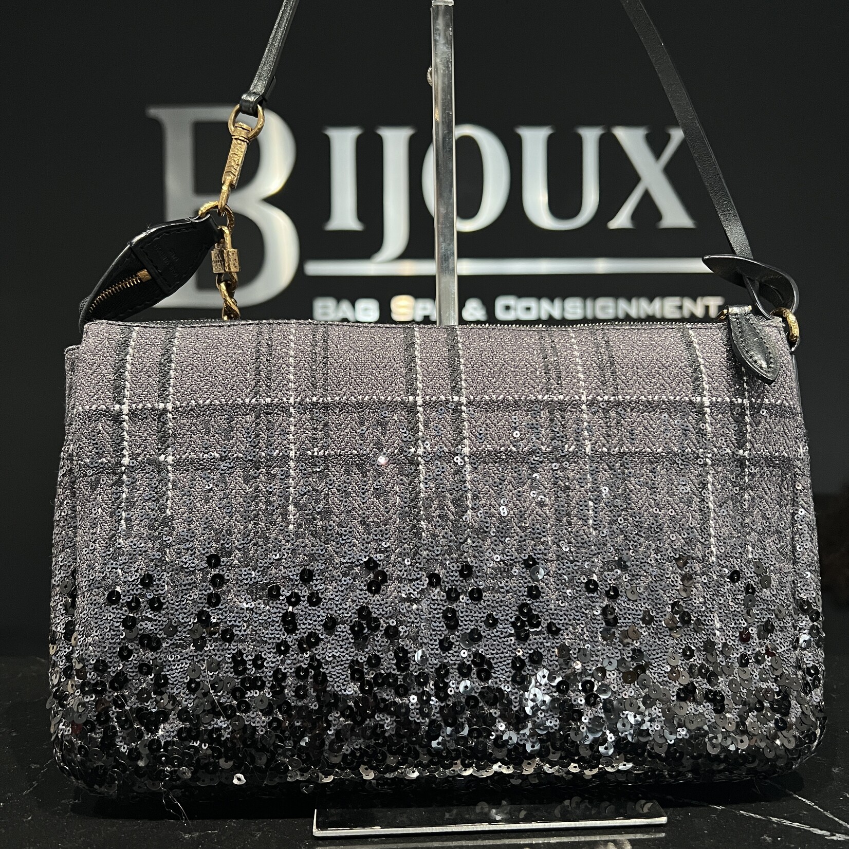 Louis Vuitton Louis Vuitton Sequin Purse