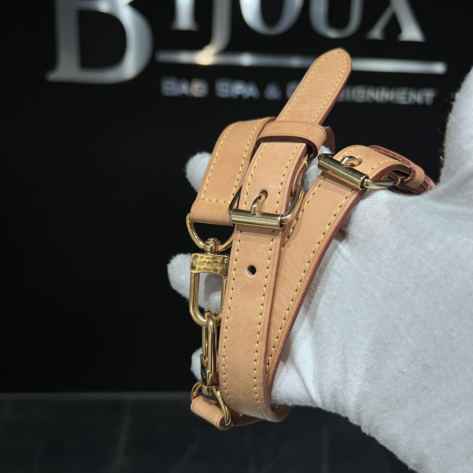 Louis Vuitton SOLD - Louis Vuitton Speedy 30 Bandouliere Damier Azur