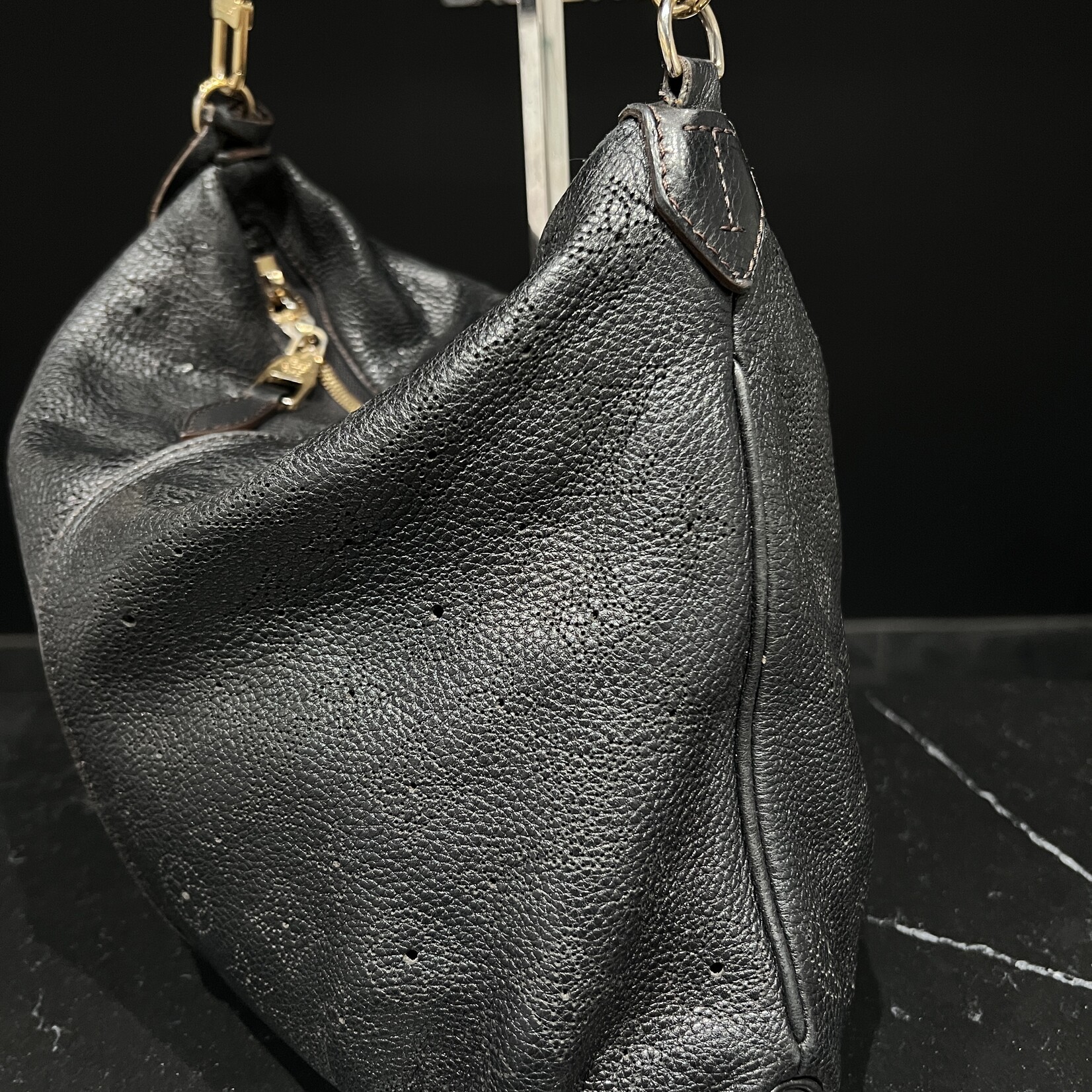Louis Vuitton Louis Vuitton Mahina Selene