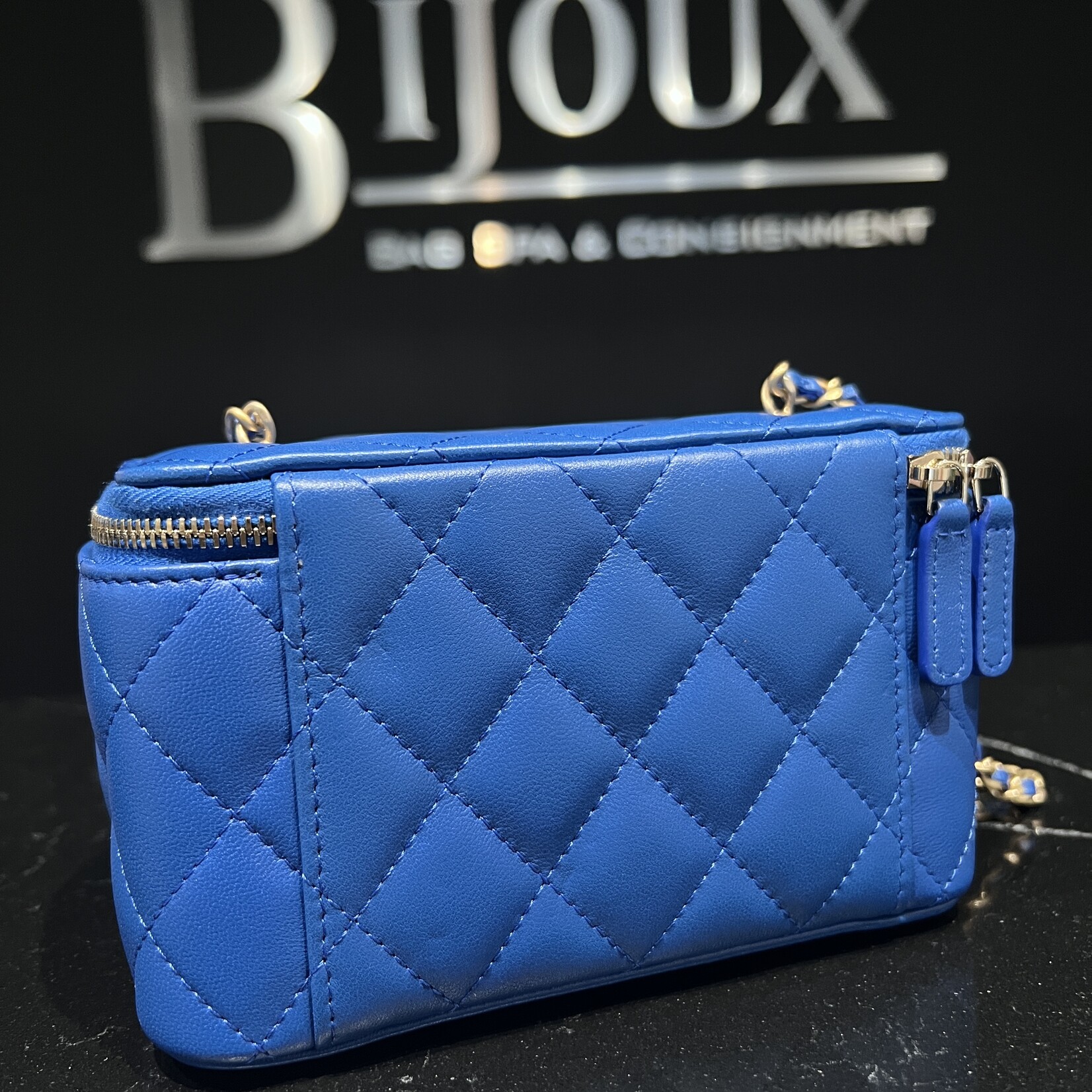 Chanel SOLD - Chanel Vanity Pearl Blue