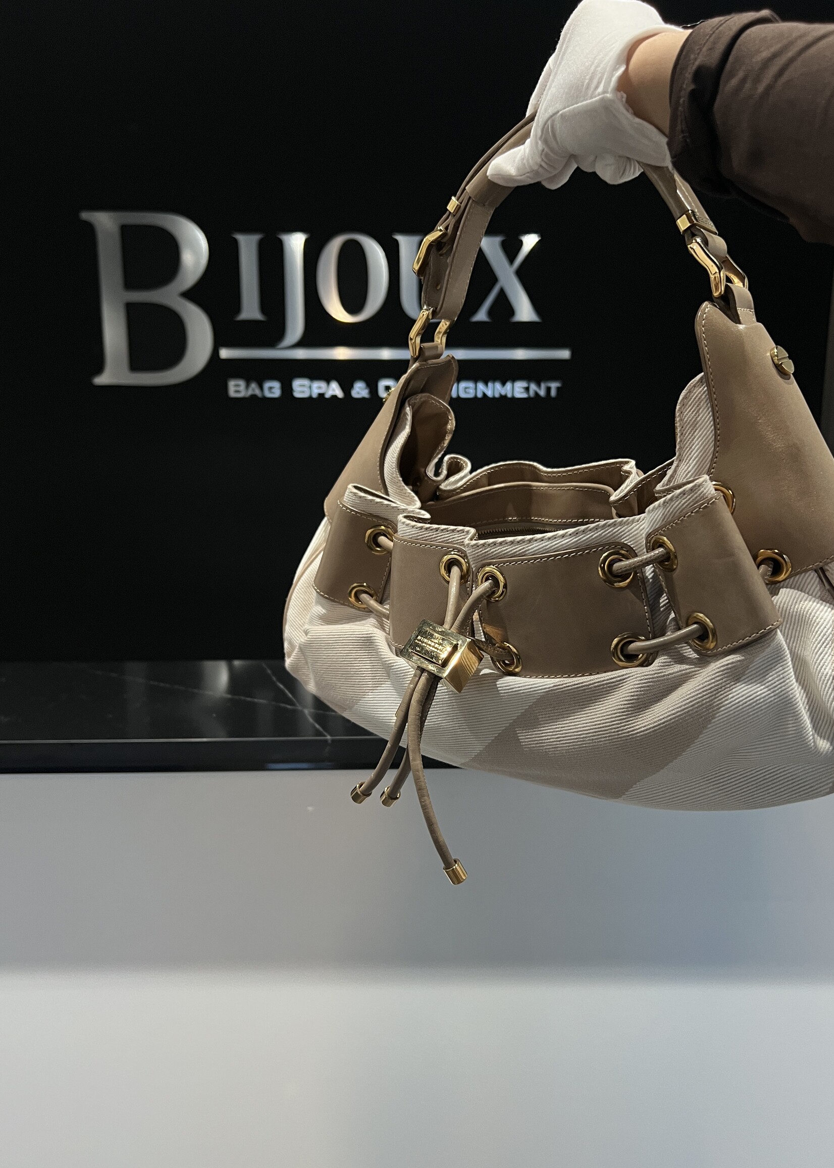 Burberry SOLD - Burberry Warrior Tote