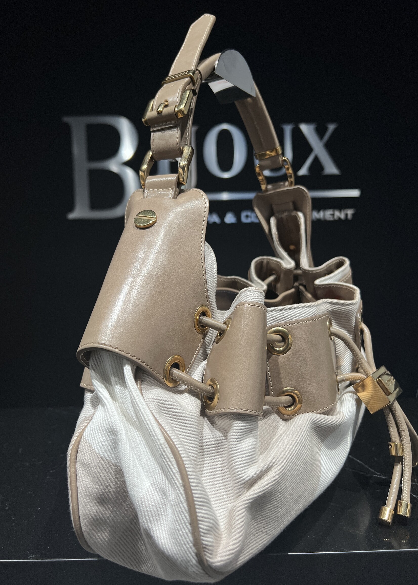 Burberry SOLD - Burberry Warrior Tote