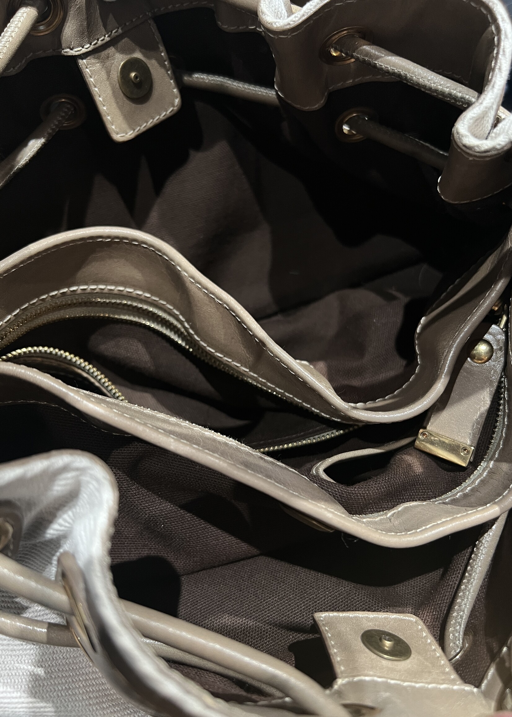 Burberry SOLD - Burberry Warrior Tote