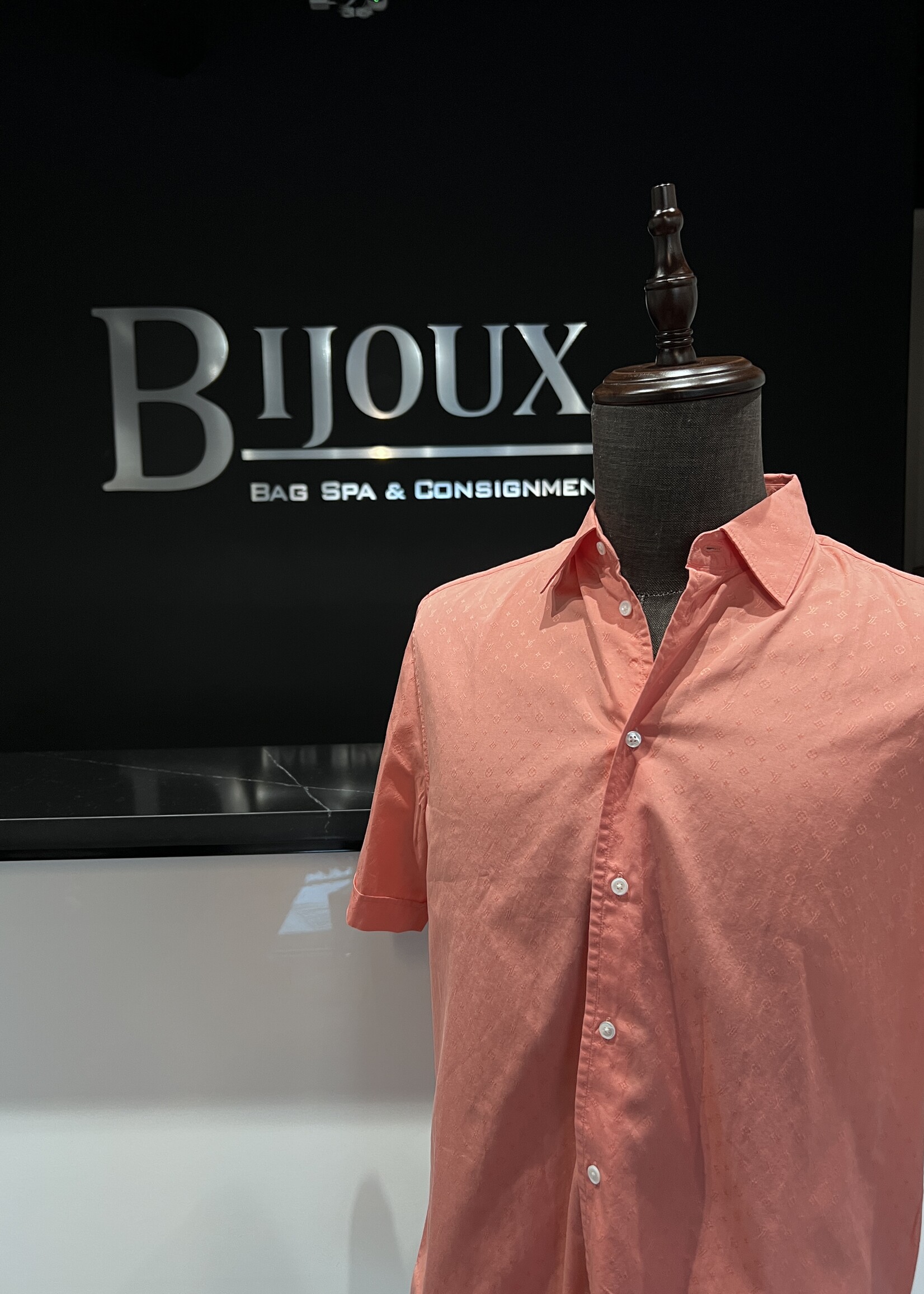 Louis Vuitton SOLD - Louis Vuitton Cotton Button Down M - Salmon