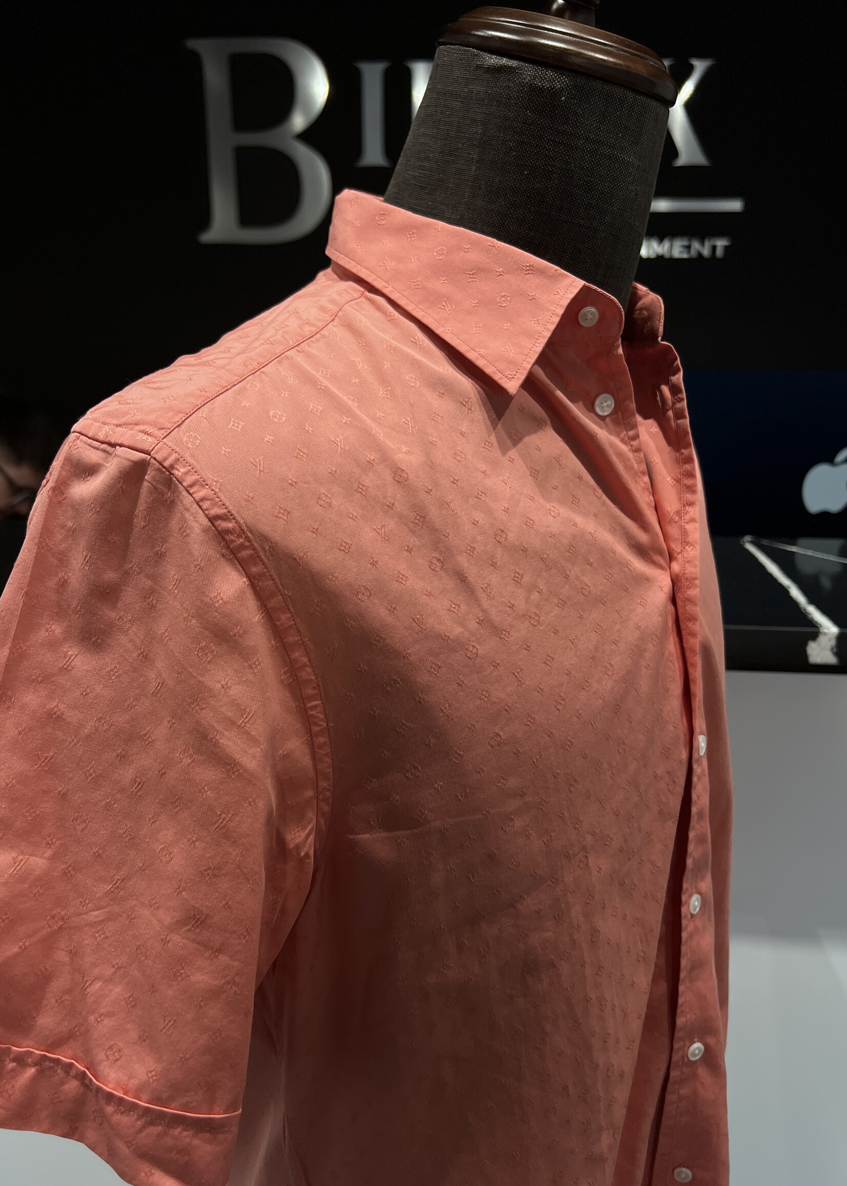 Louis Vuitton SOLD - Louis Vuitton Cotton Button Down M - Salmon