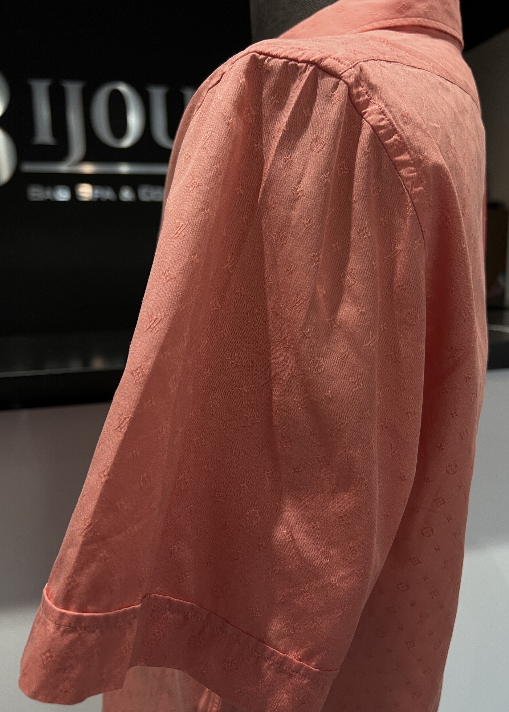 Louis Vuitton SOLD - Louis Vuitton Cotton Button Down M - Salmon