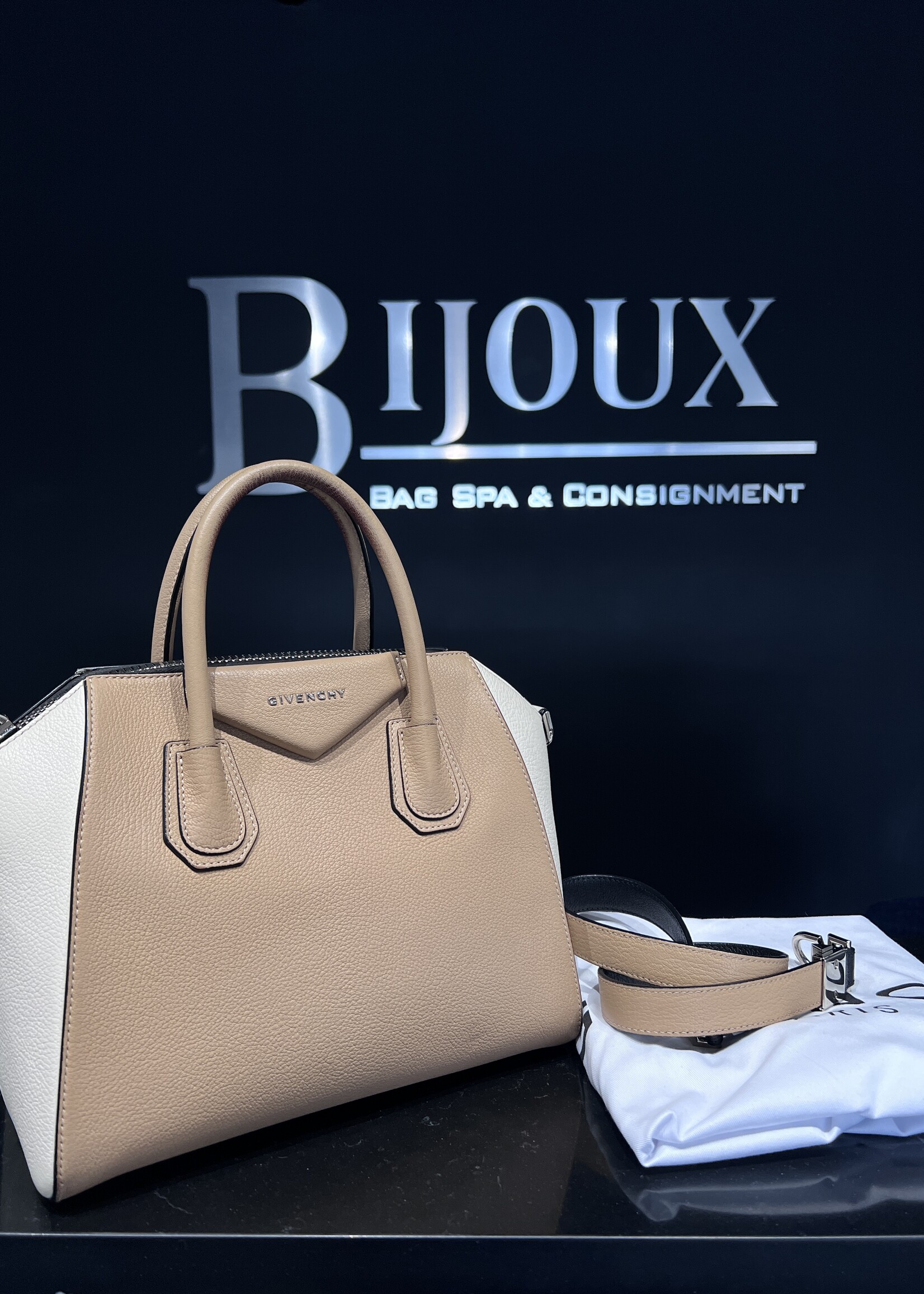 Givenchy SOLD-Givenchy  Antigona