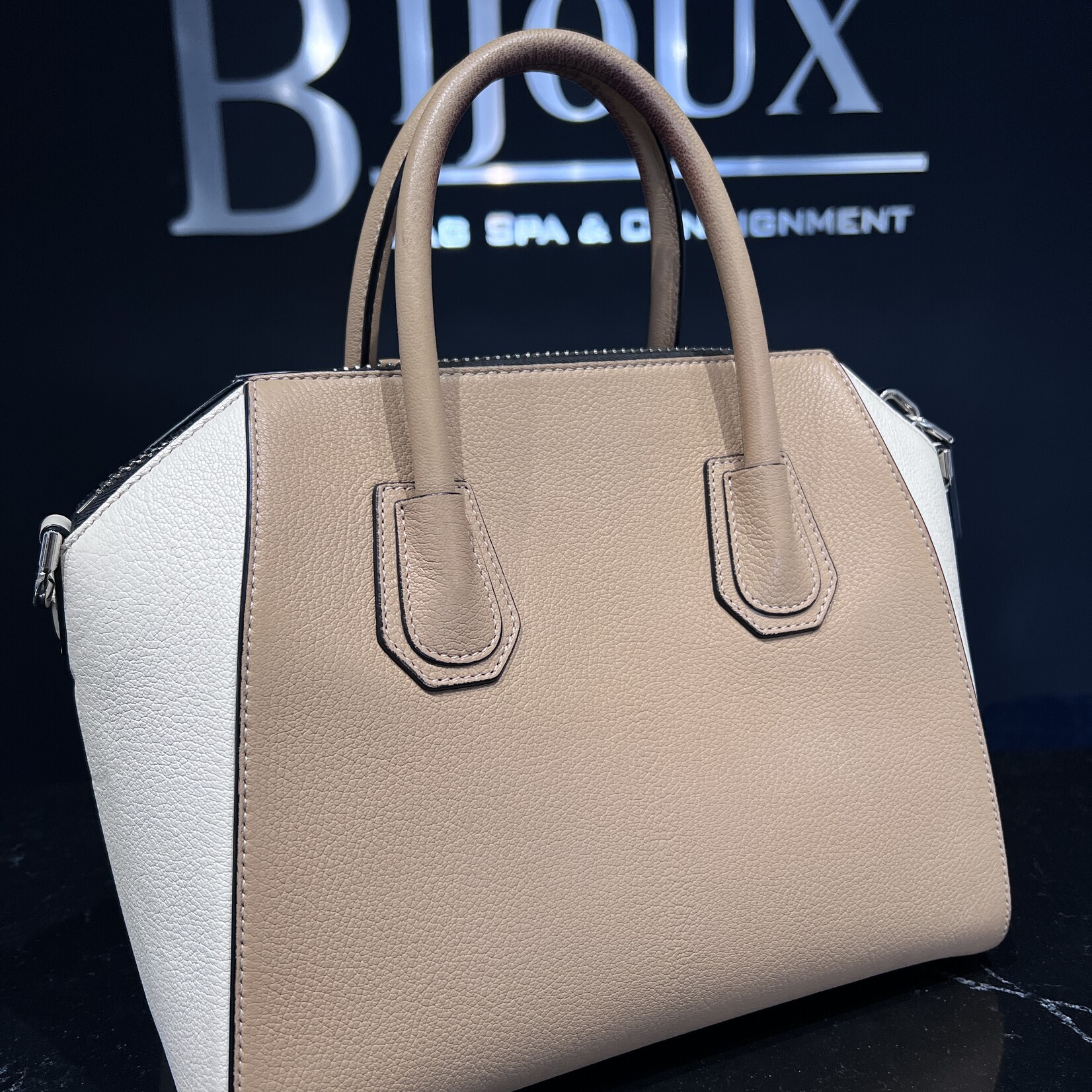 Givenchy SOLD-Givenchy  Antigona