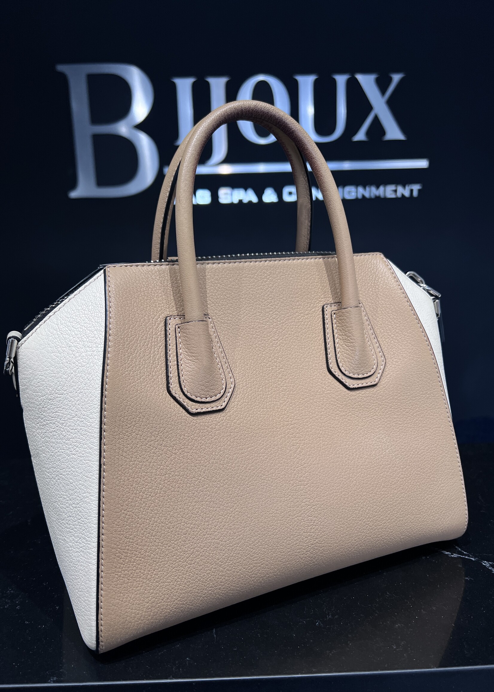 Givenchy SOLD-Givenchy  Antigona