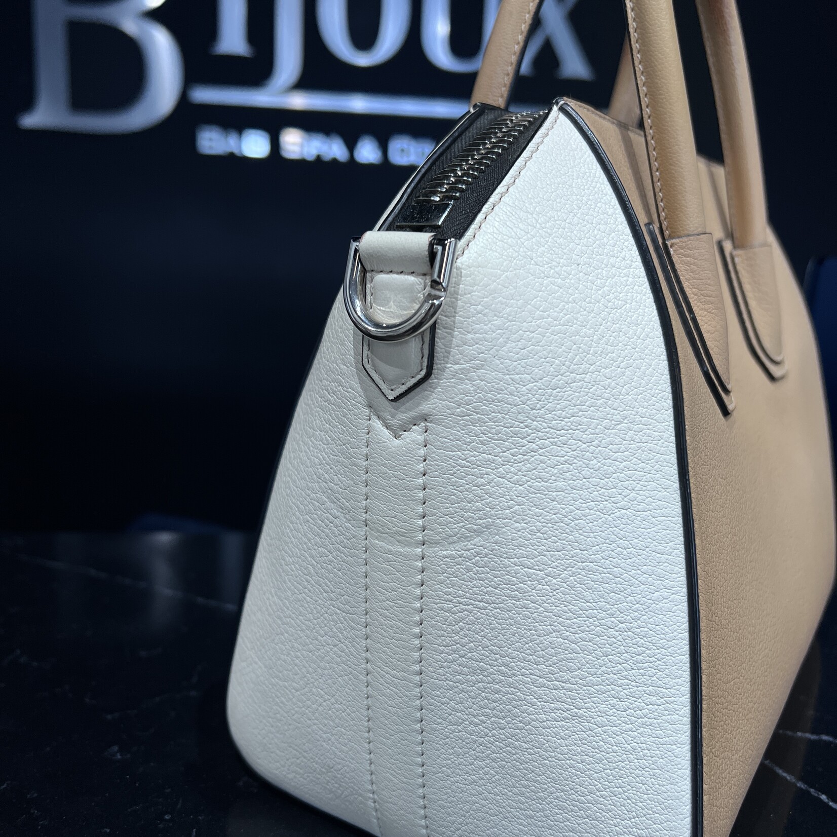 Givenchy SOLD-Givenchy  Antigona