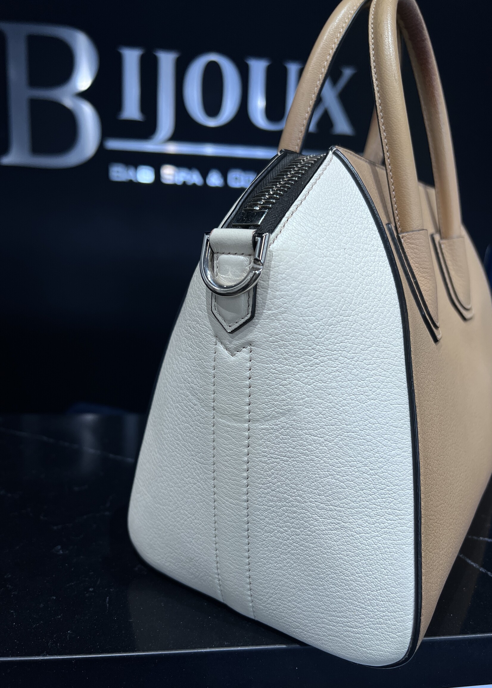 Givenchy SOLD-Givenchy  Antigona