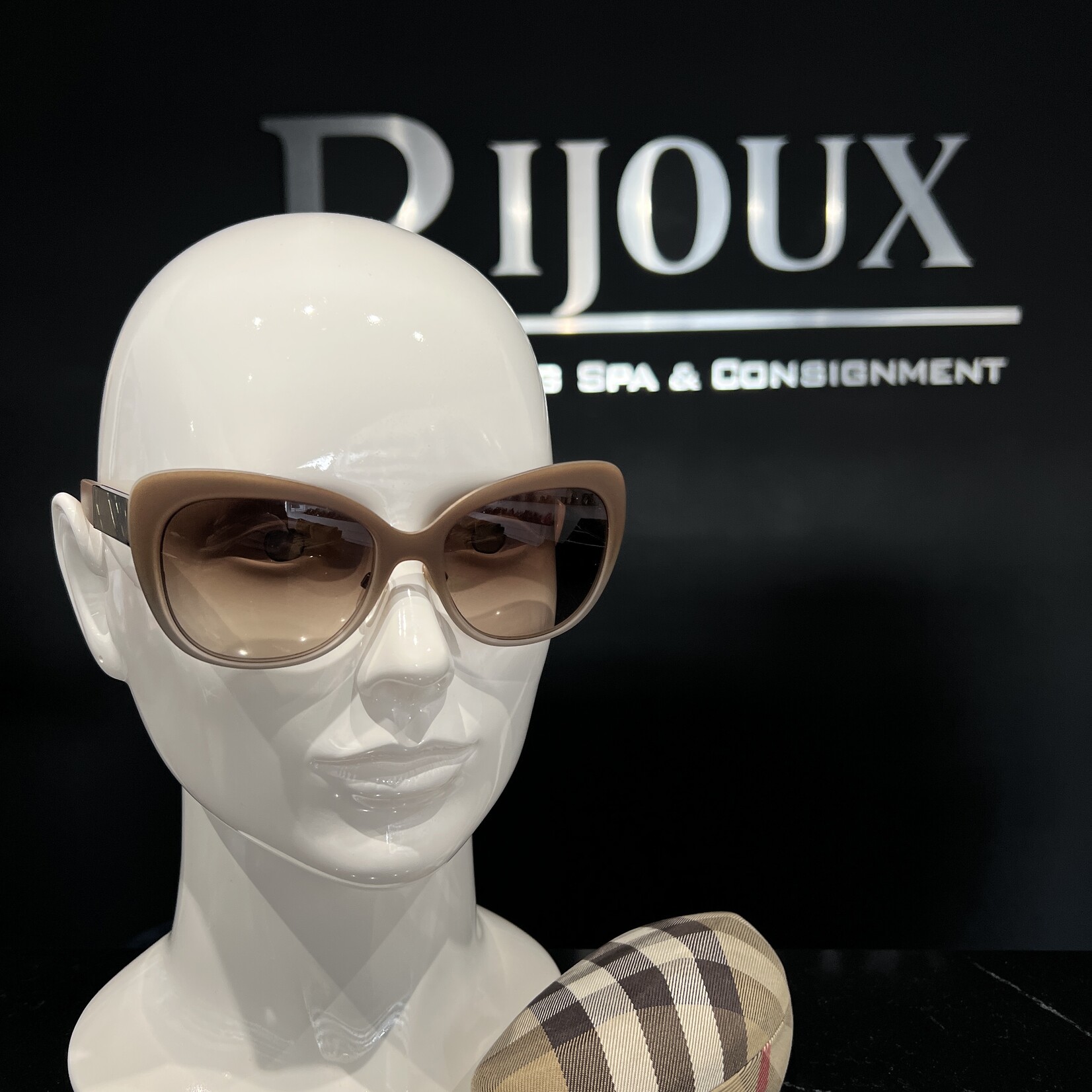 Burberry Burberry Sunglasses
