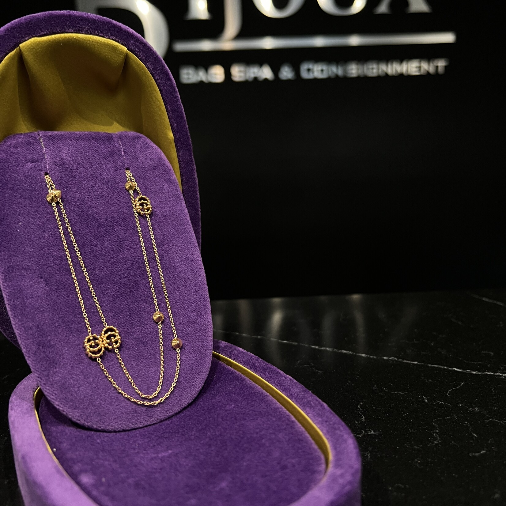 Gucci Gucci 2000's Topaz 18KT Long Running Necklace