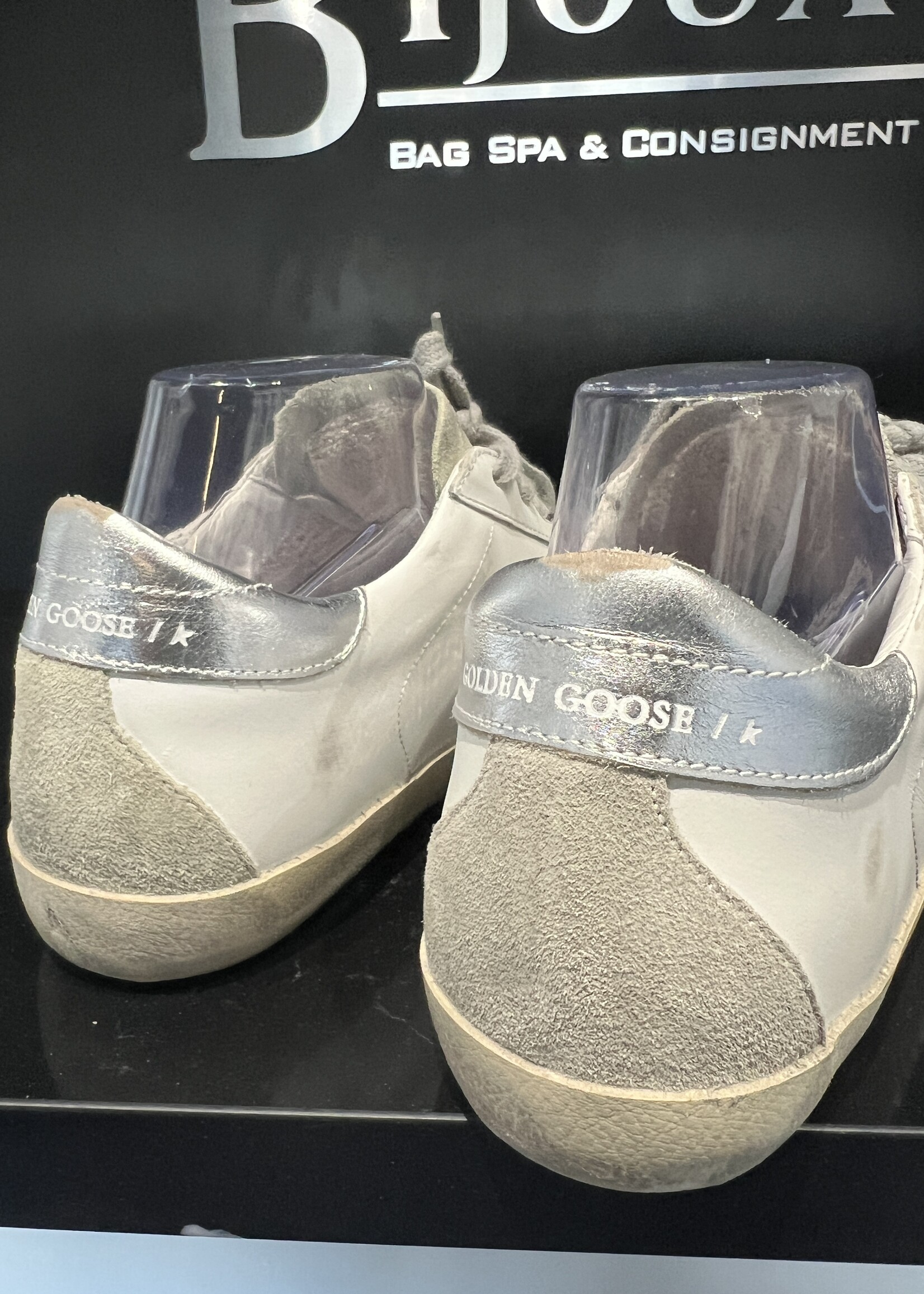 SOLD- Golden Goose Superstore Classic - 39
