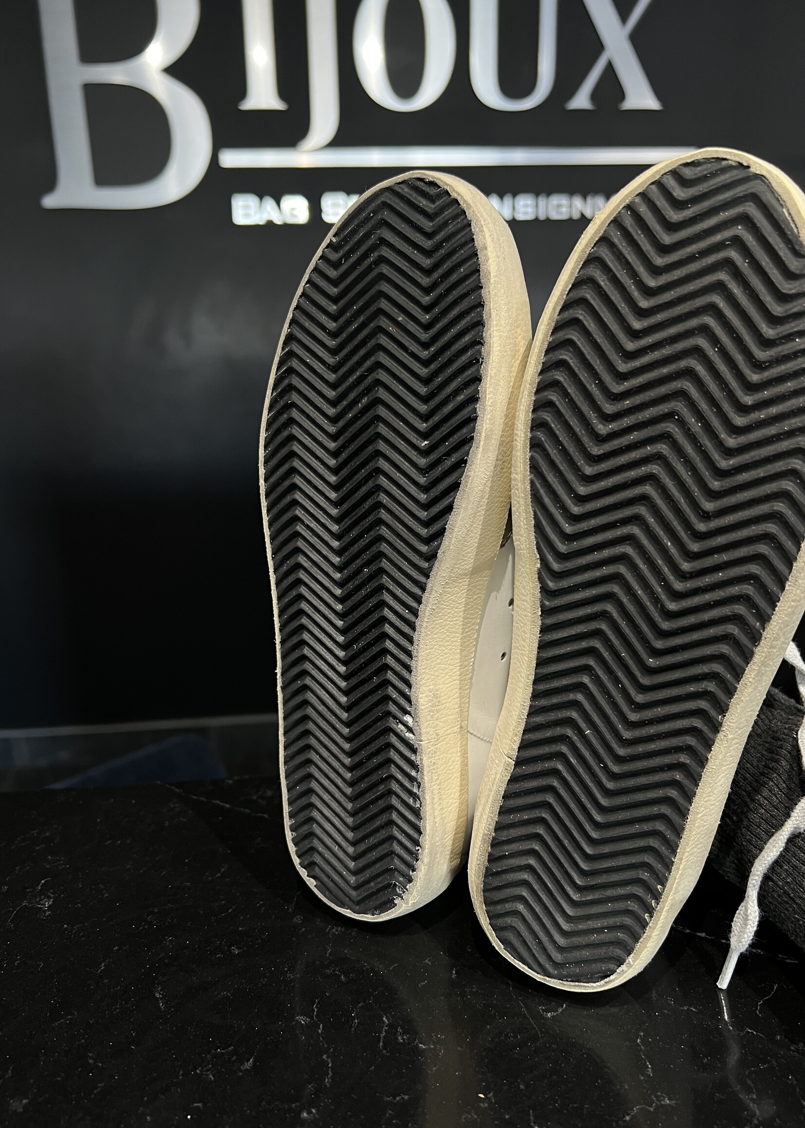 SOLD- Golden Goose Superstore Classic - 39