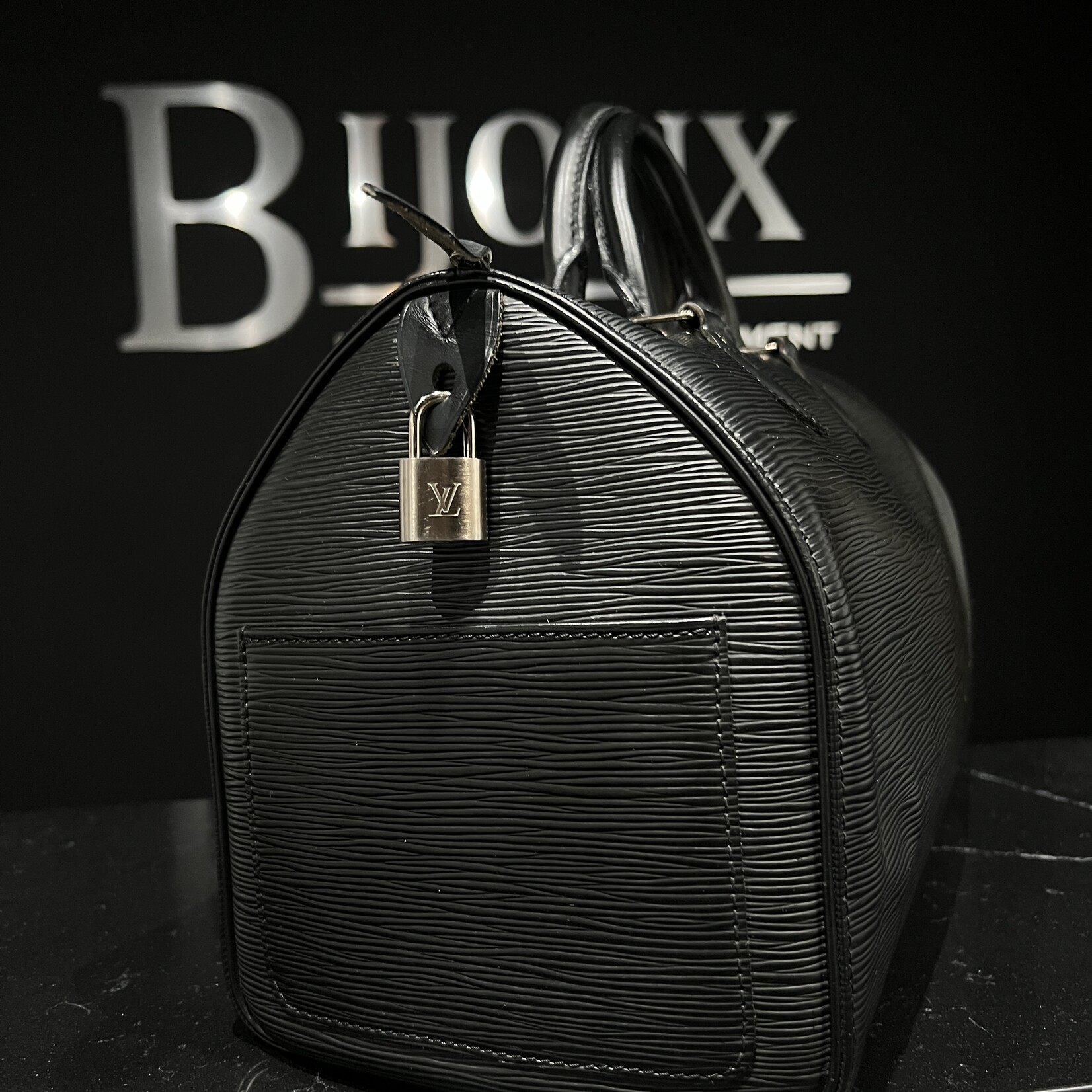 Louis Vuitton SOLD - Louis Vuitton Epi Speedy